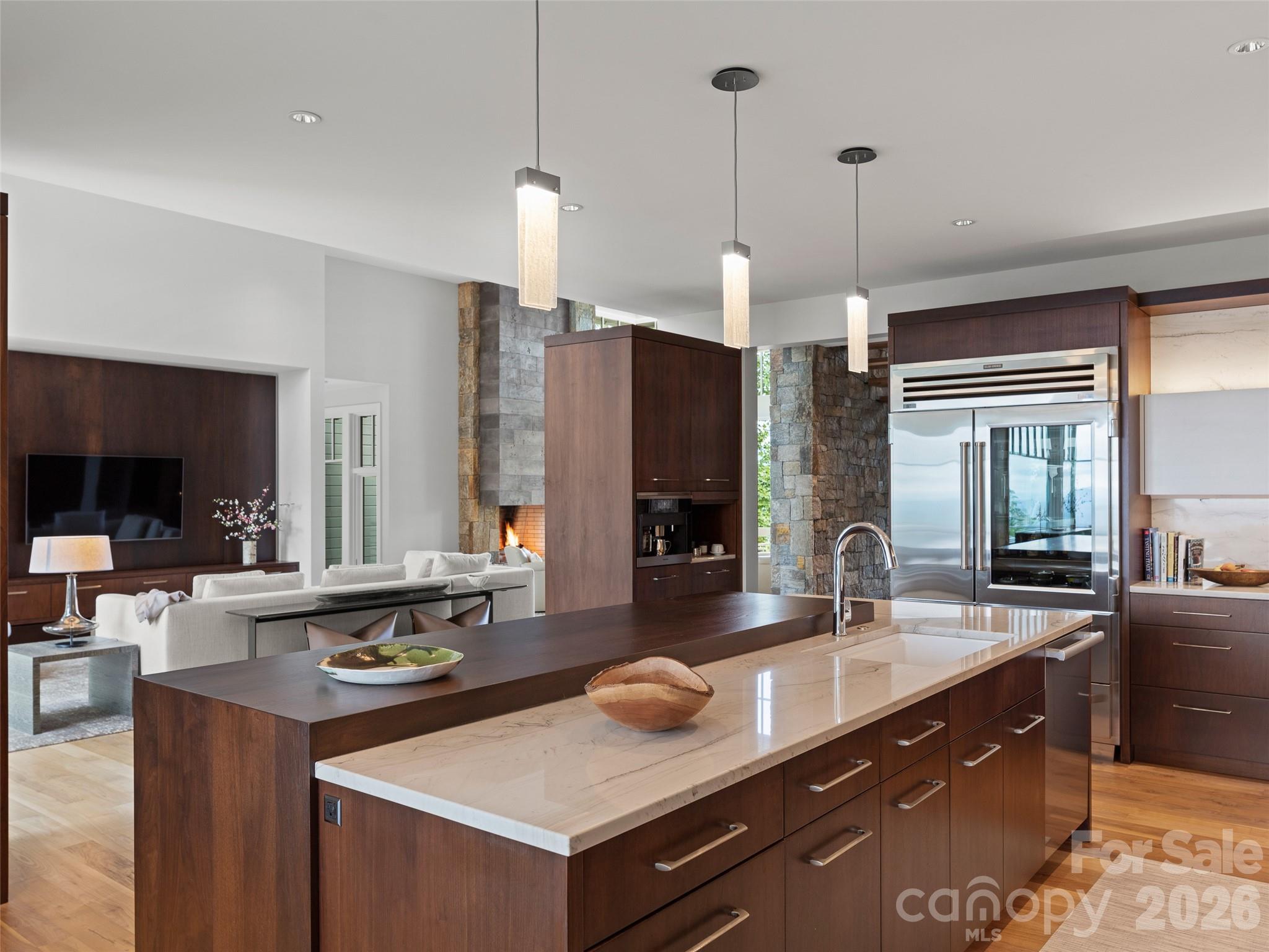 8 Deer Grass Court Property Photo 13