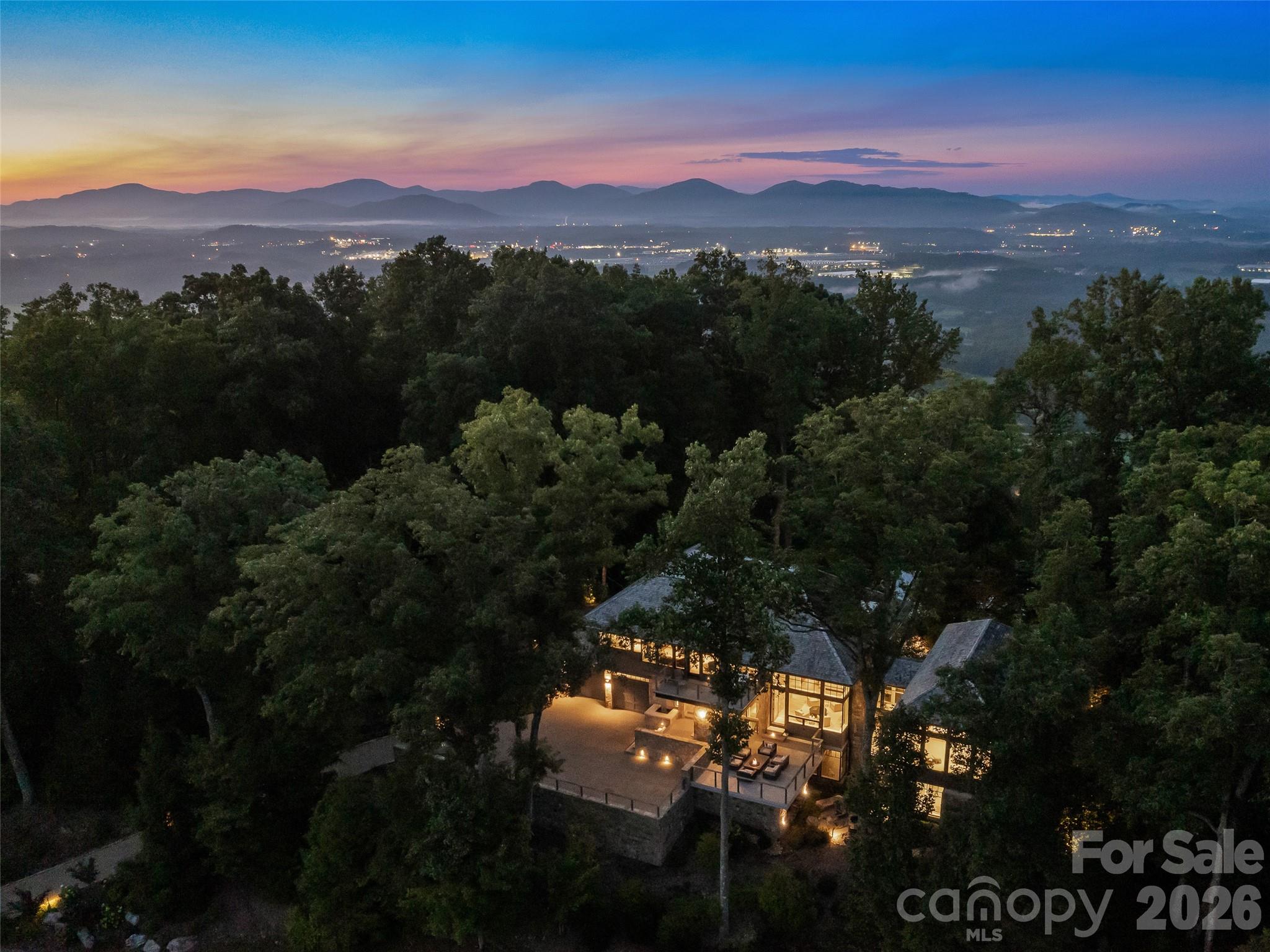 8 Deer Grass Court Property Photo 42
