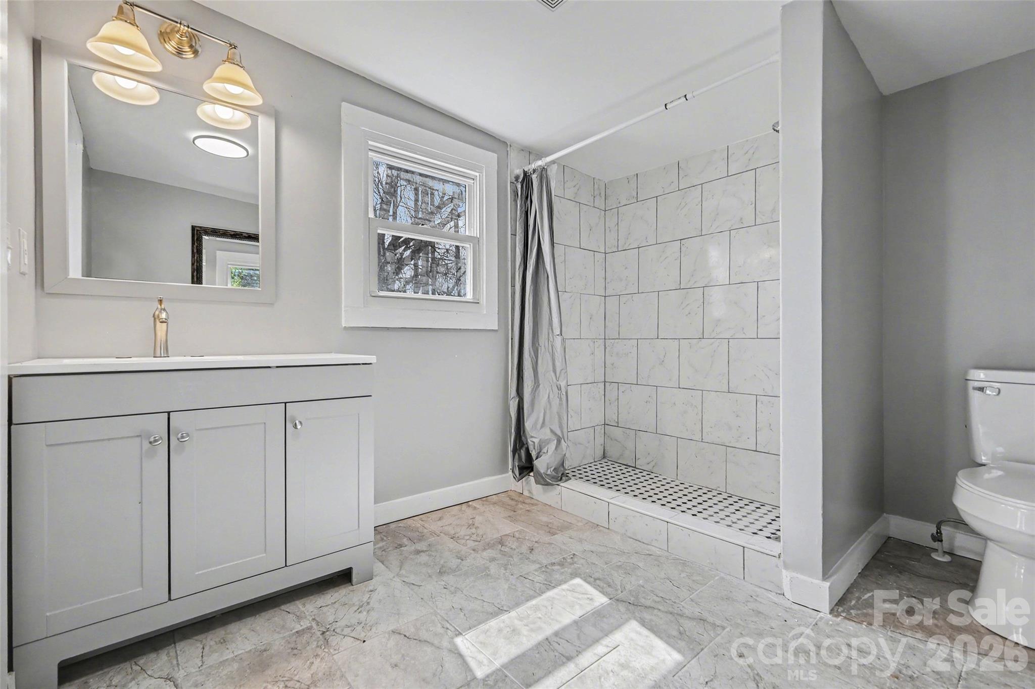 501 E Lafayette Street Property Photo 11