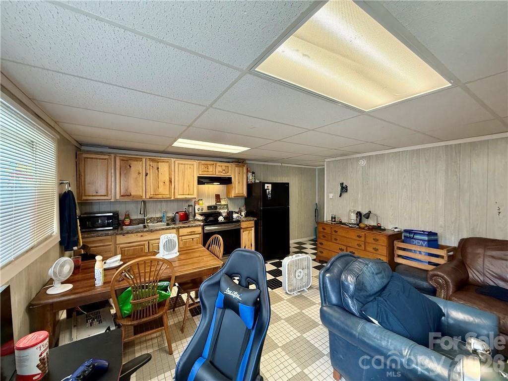 210 Howards Creek Road Property Photo 10