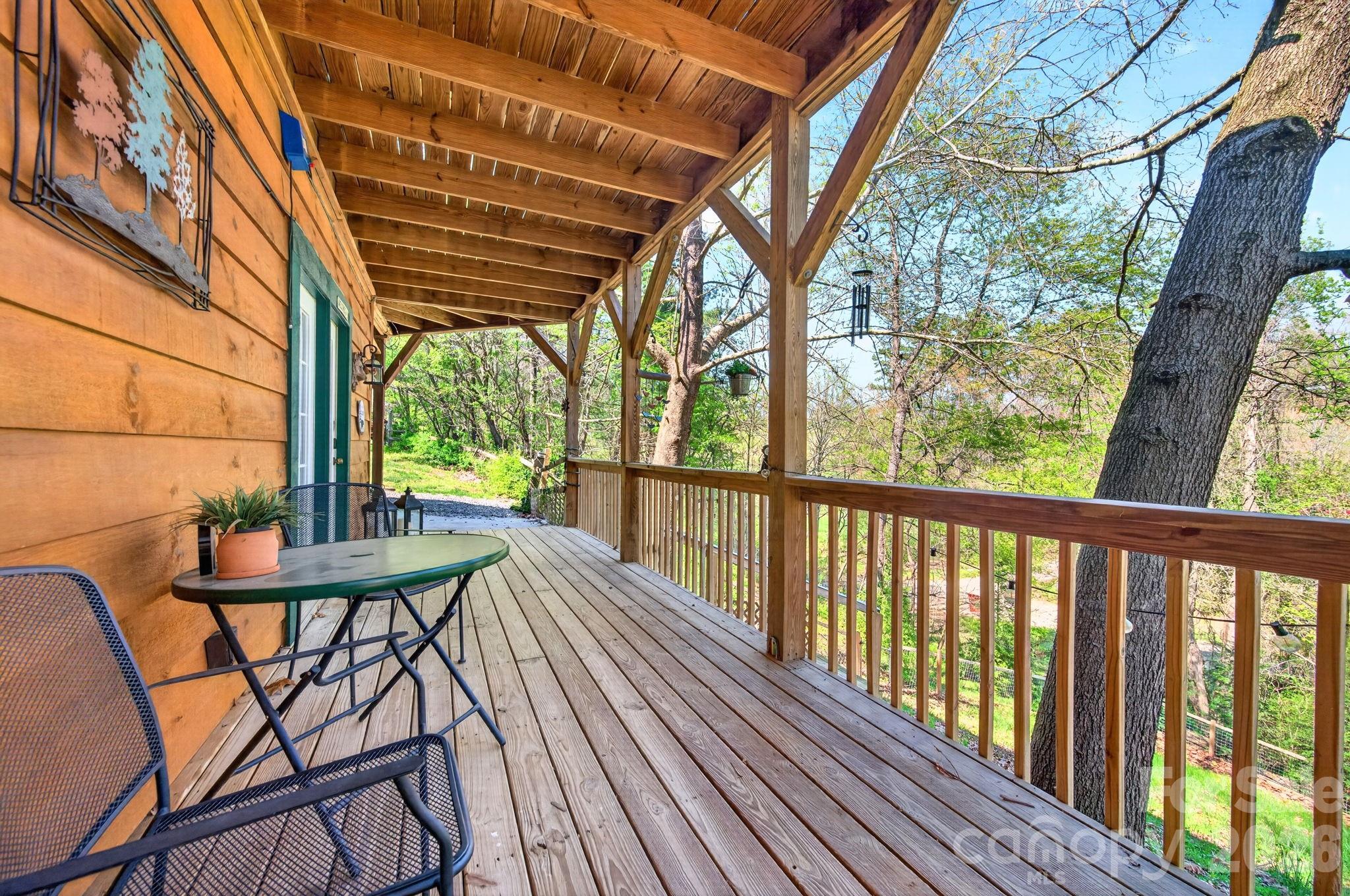 8 Blue Sky Drive Property Photo 6