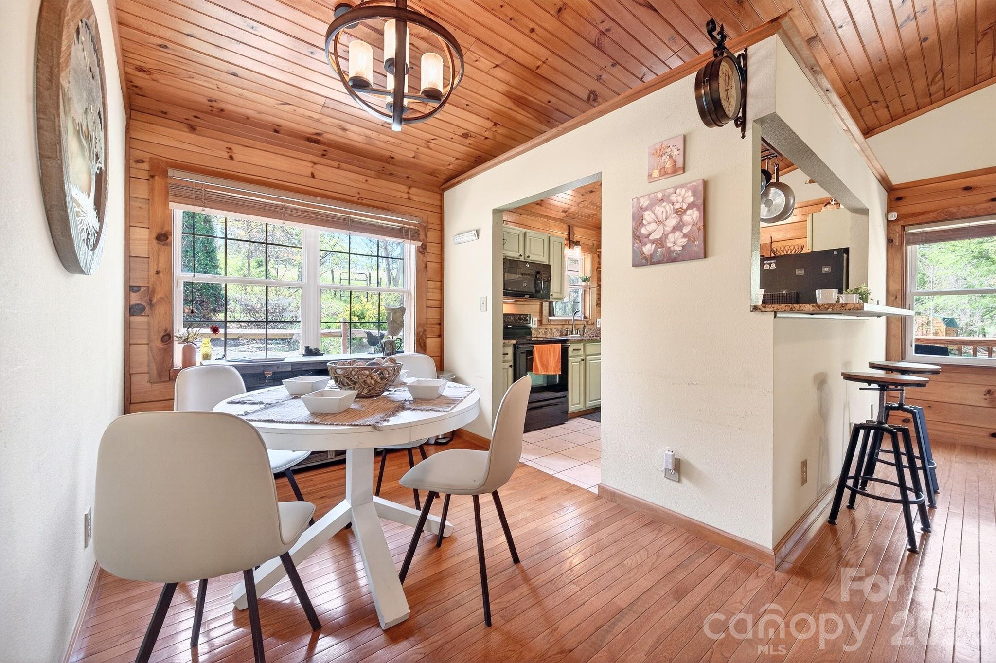 8 Blue Sky Drive Property Photo 16