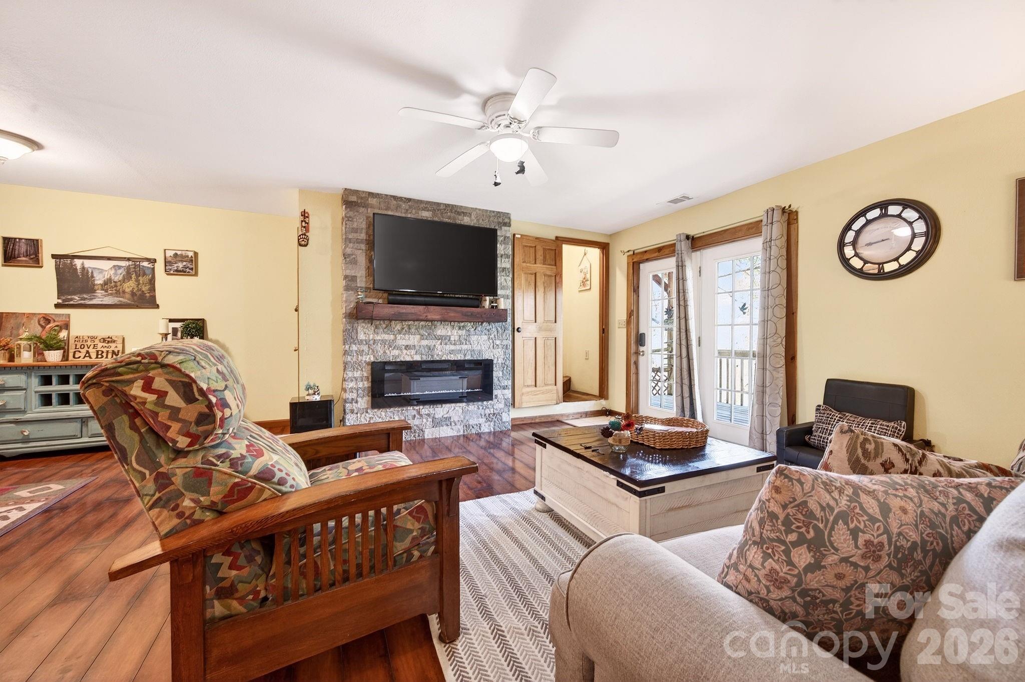 8 Blue Sky Drive Property Photo 21