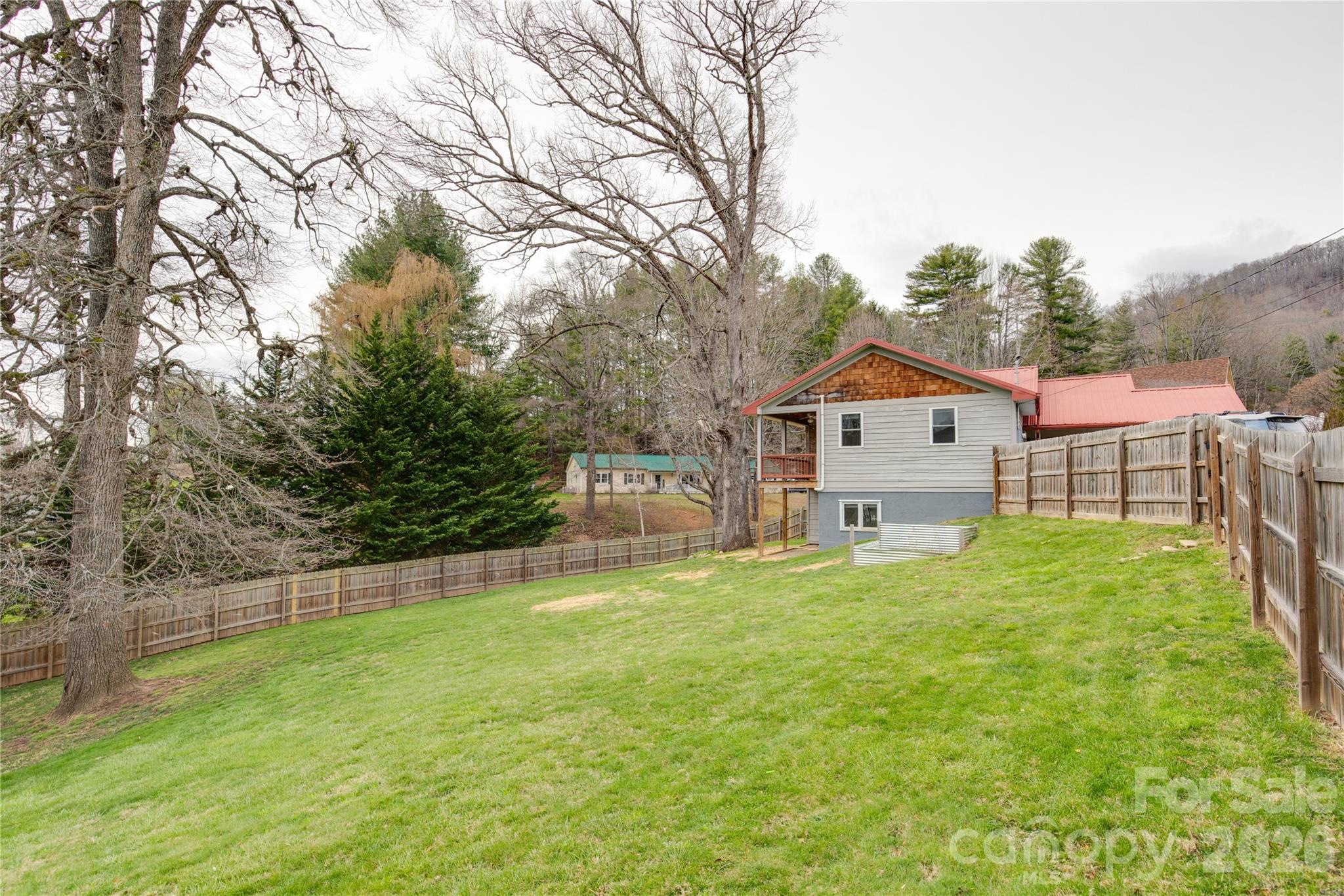 107 Shepard Way Property Photo 9
