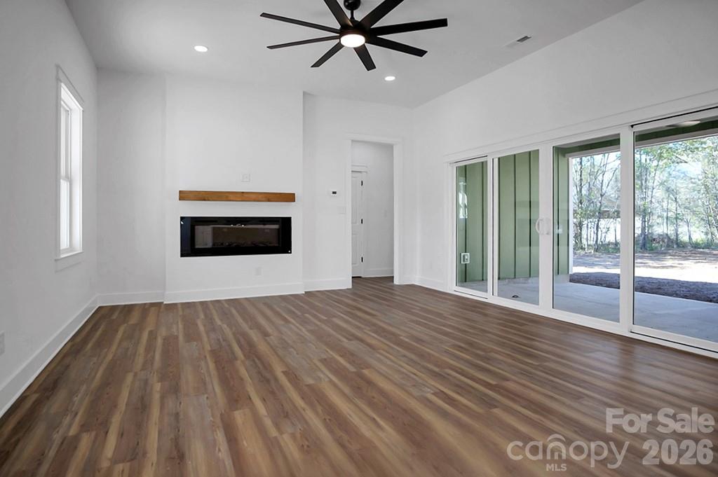 404 Jc Dellinger Road Property Photo 10