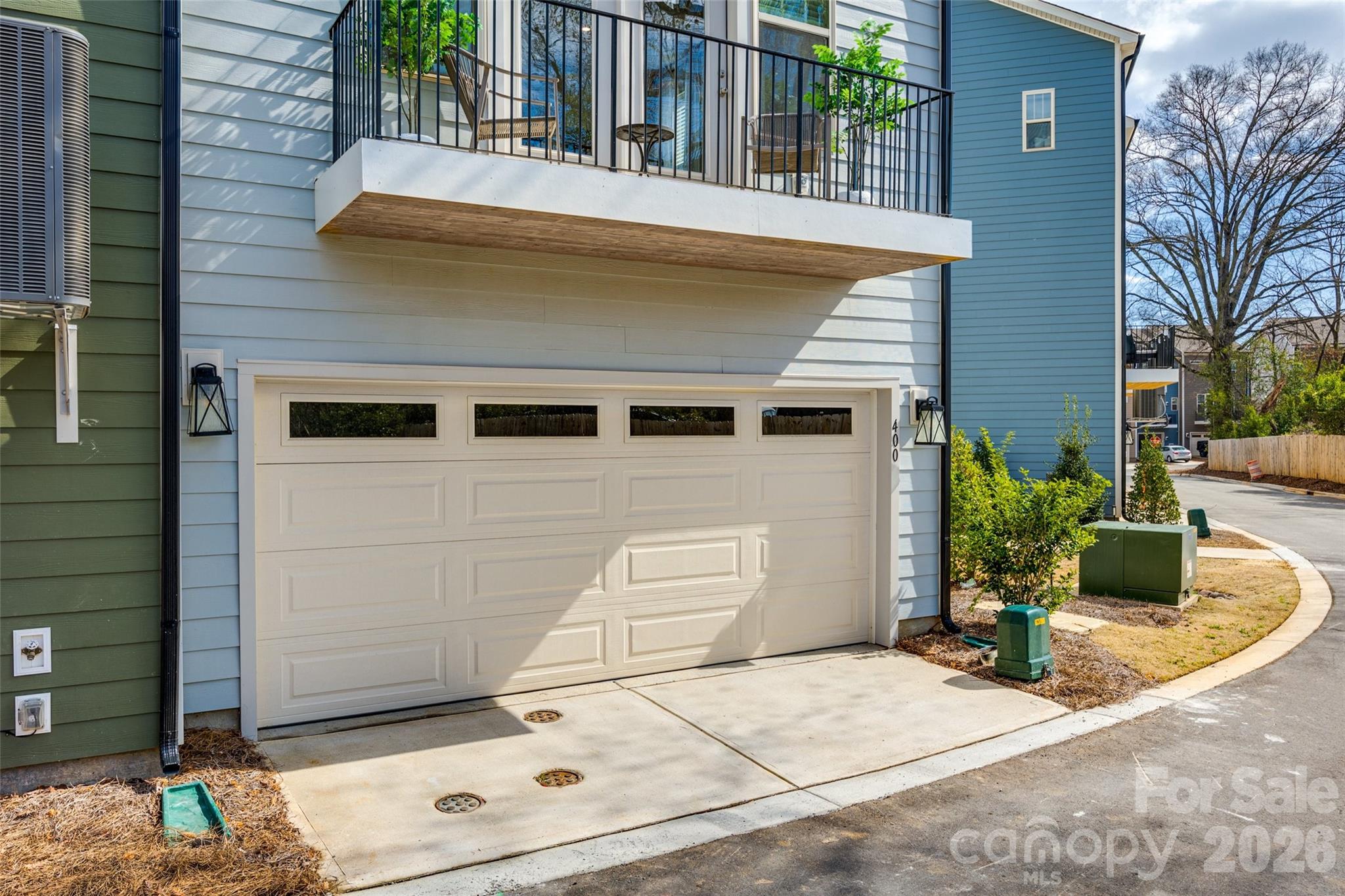 400 Simeon Drive Property Photo 33