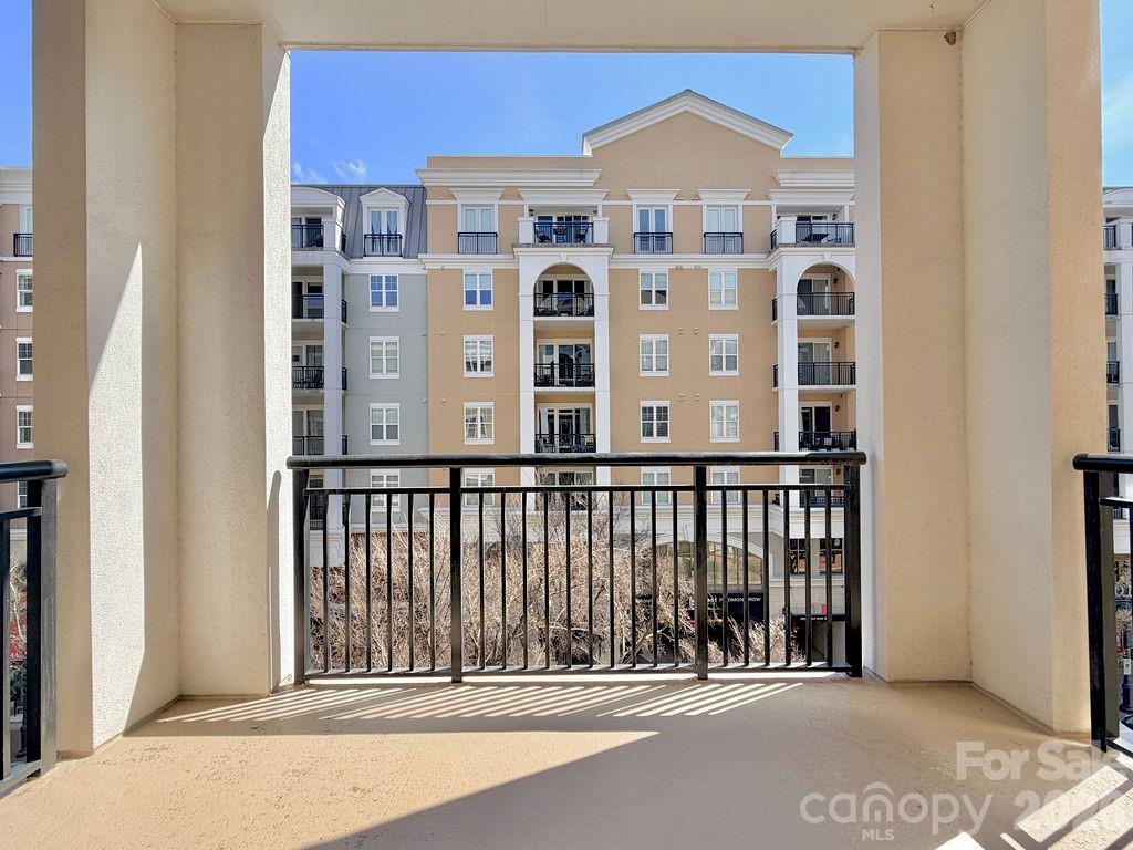 4620 Piedmont Row Drive 410 Property Photo 22