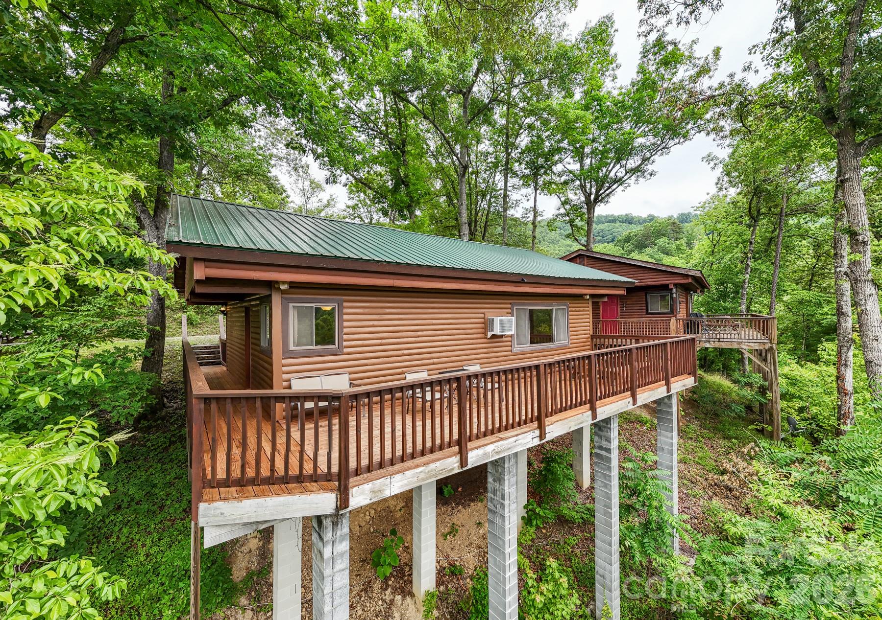 307 Blue Ridge Parkway Property Photo 3