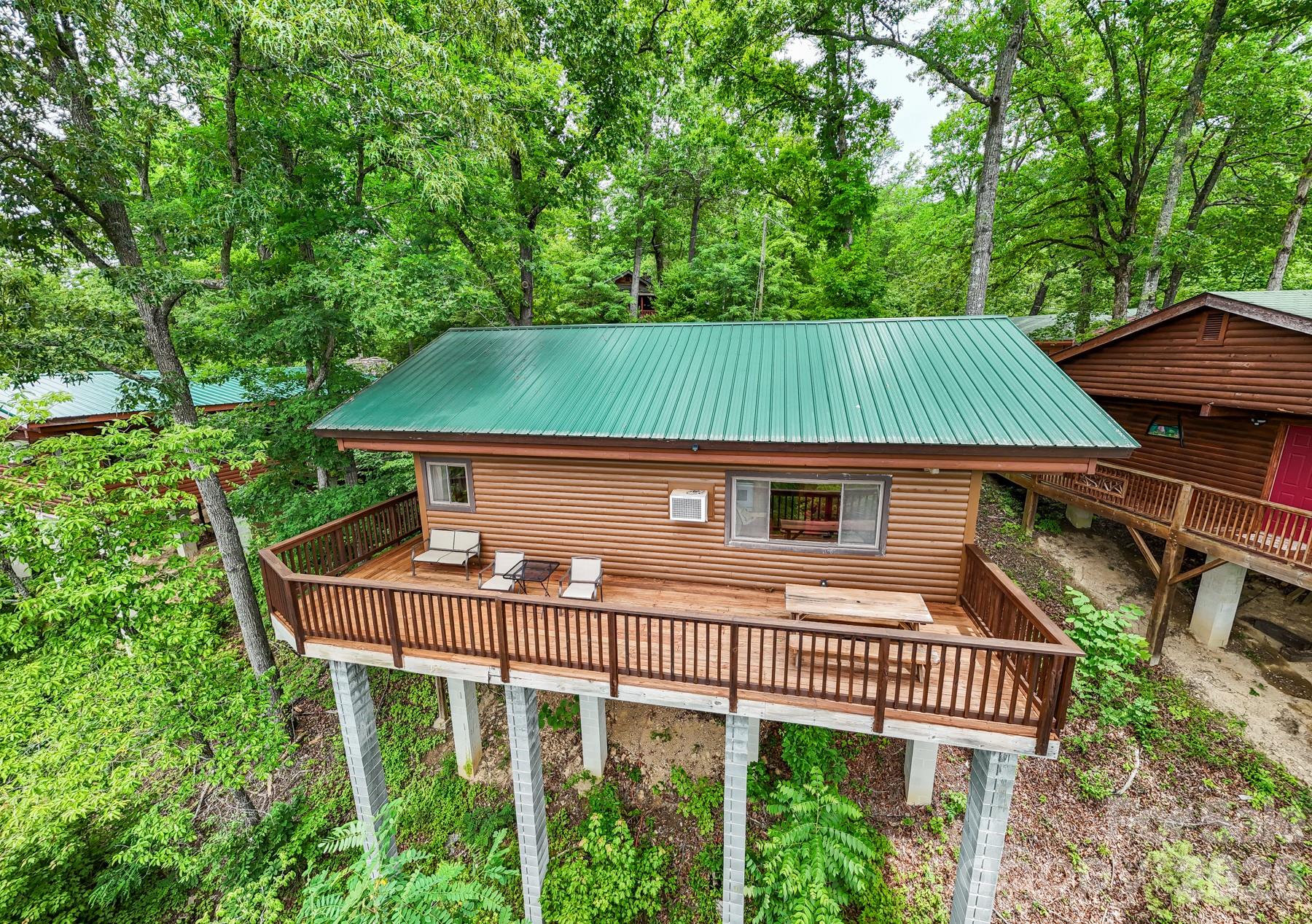 307 Blue Ridge Parkway Property Photo 6