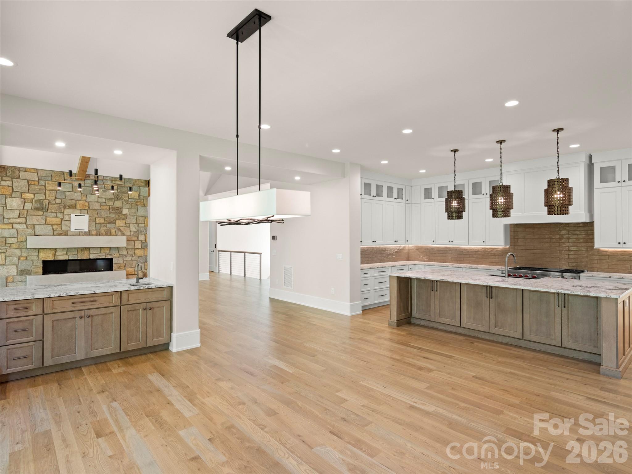 87 Misty Valley Parkway Property Photo 13