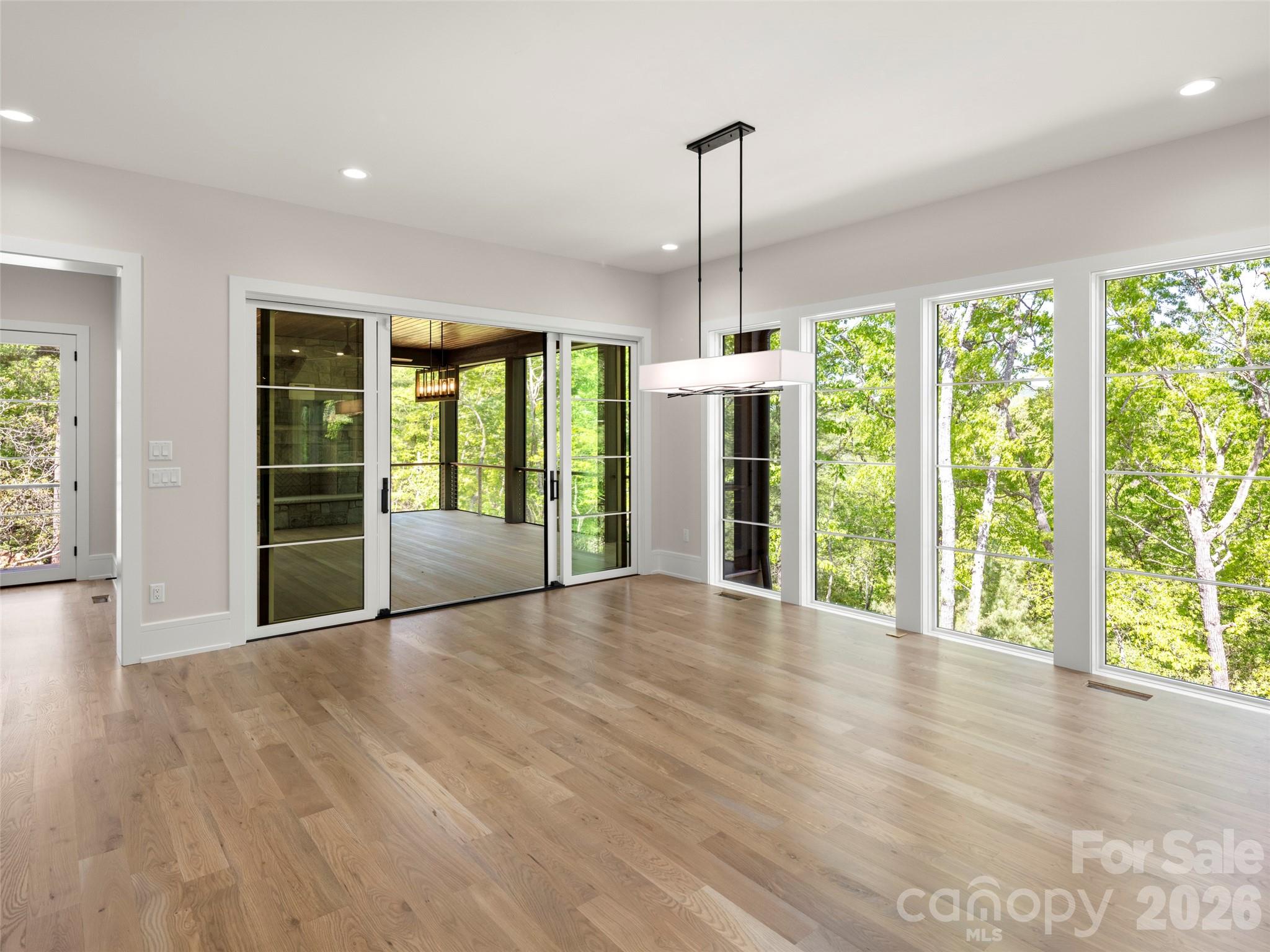 87 Misty Valley Parkway Property Photo 15