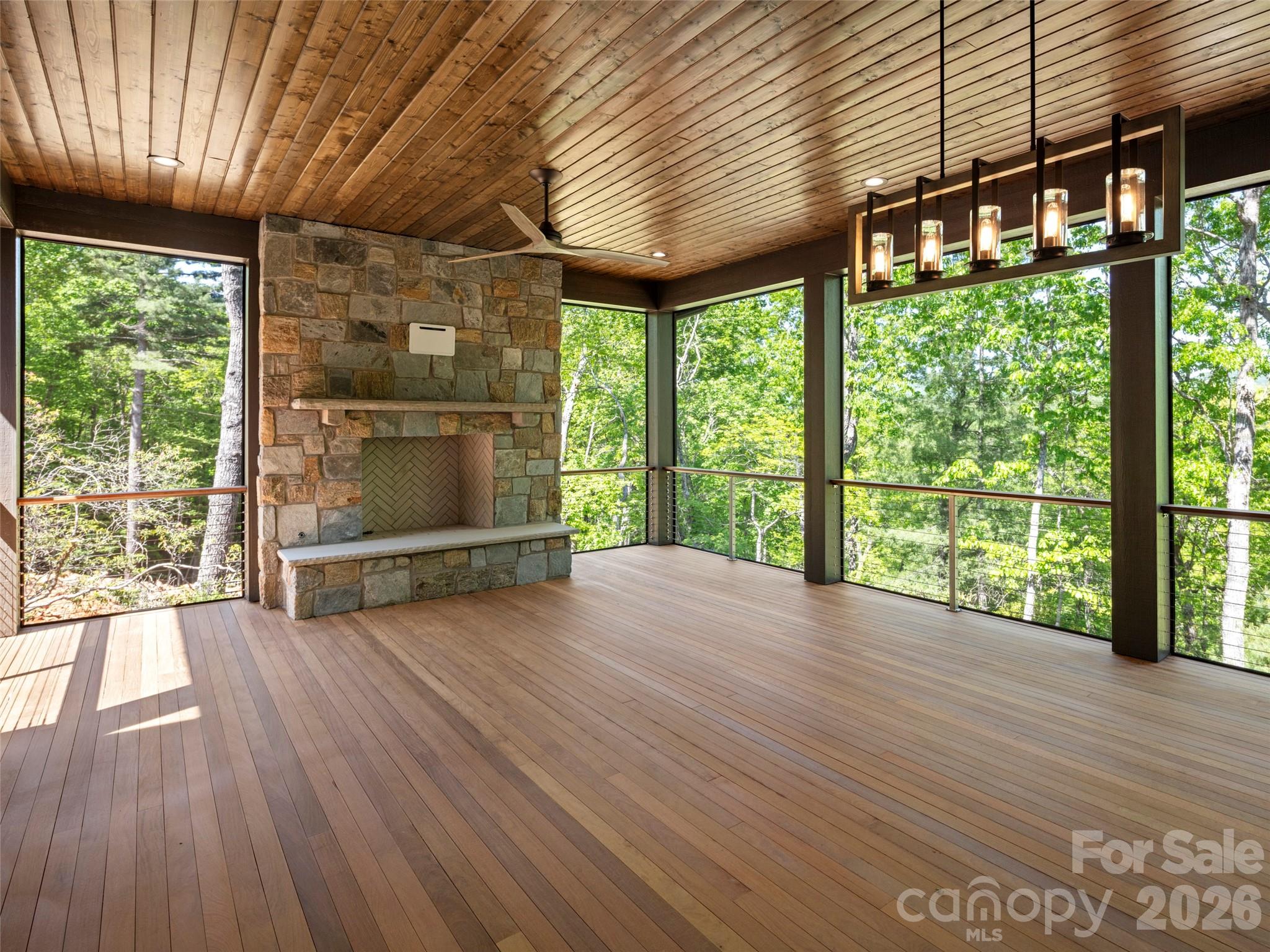87 Misty Valley Parkway Property Photo 20