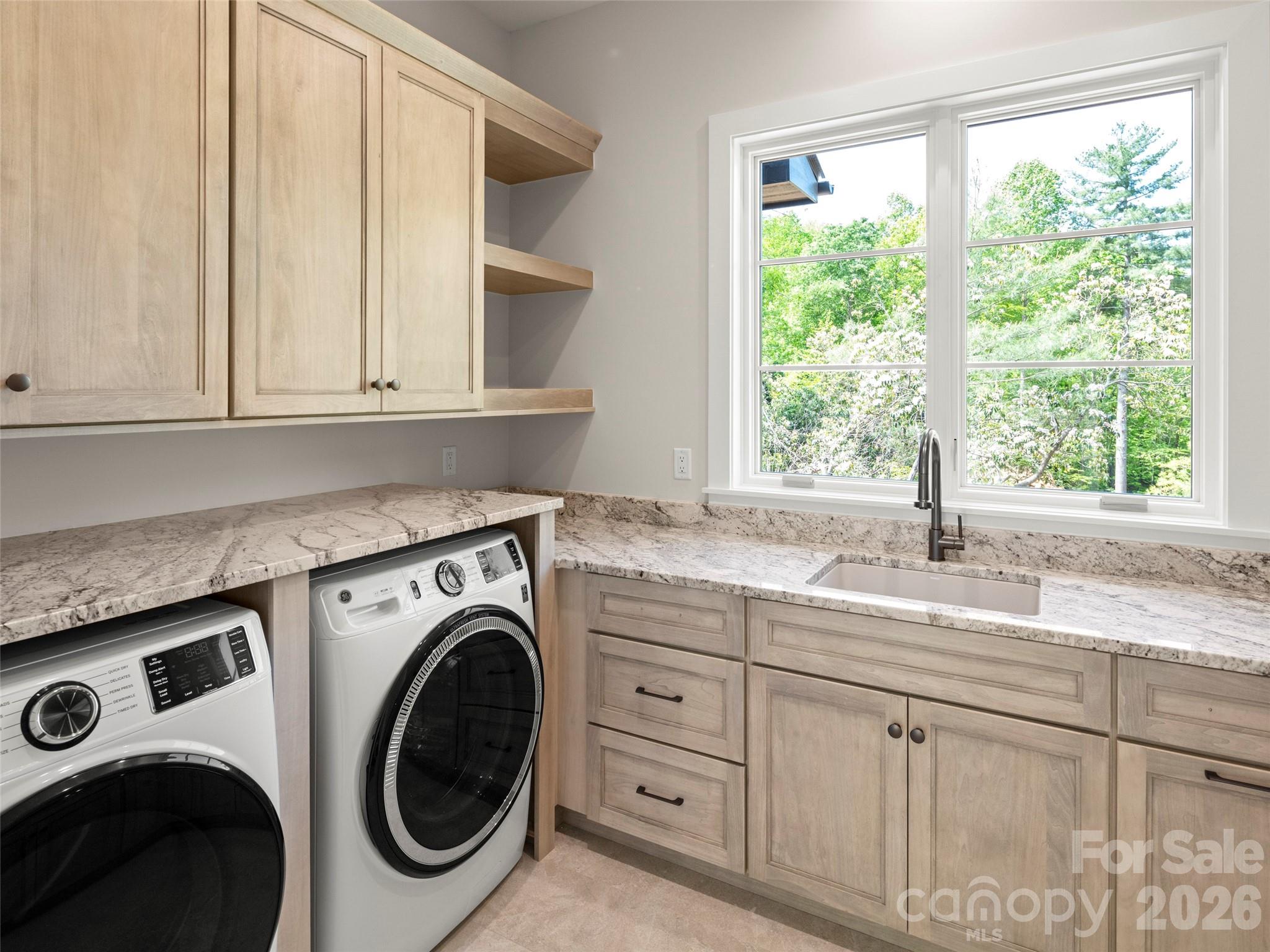 87 Misty Valley Parkway Property Photo 28