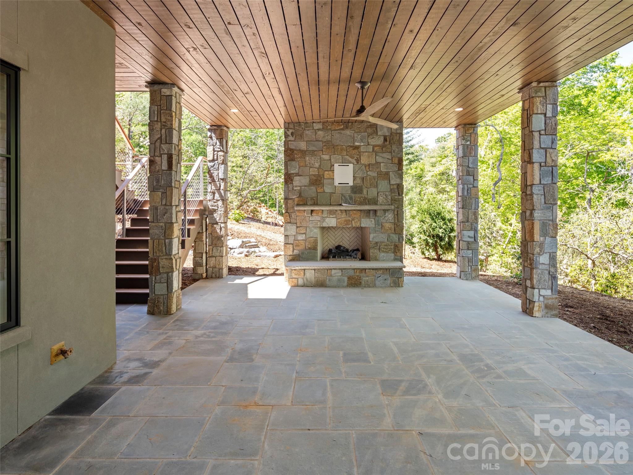 87 Misty Valley Parkway Property Photo 43