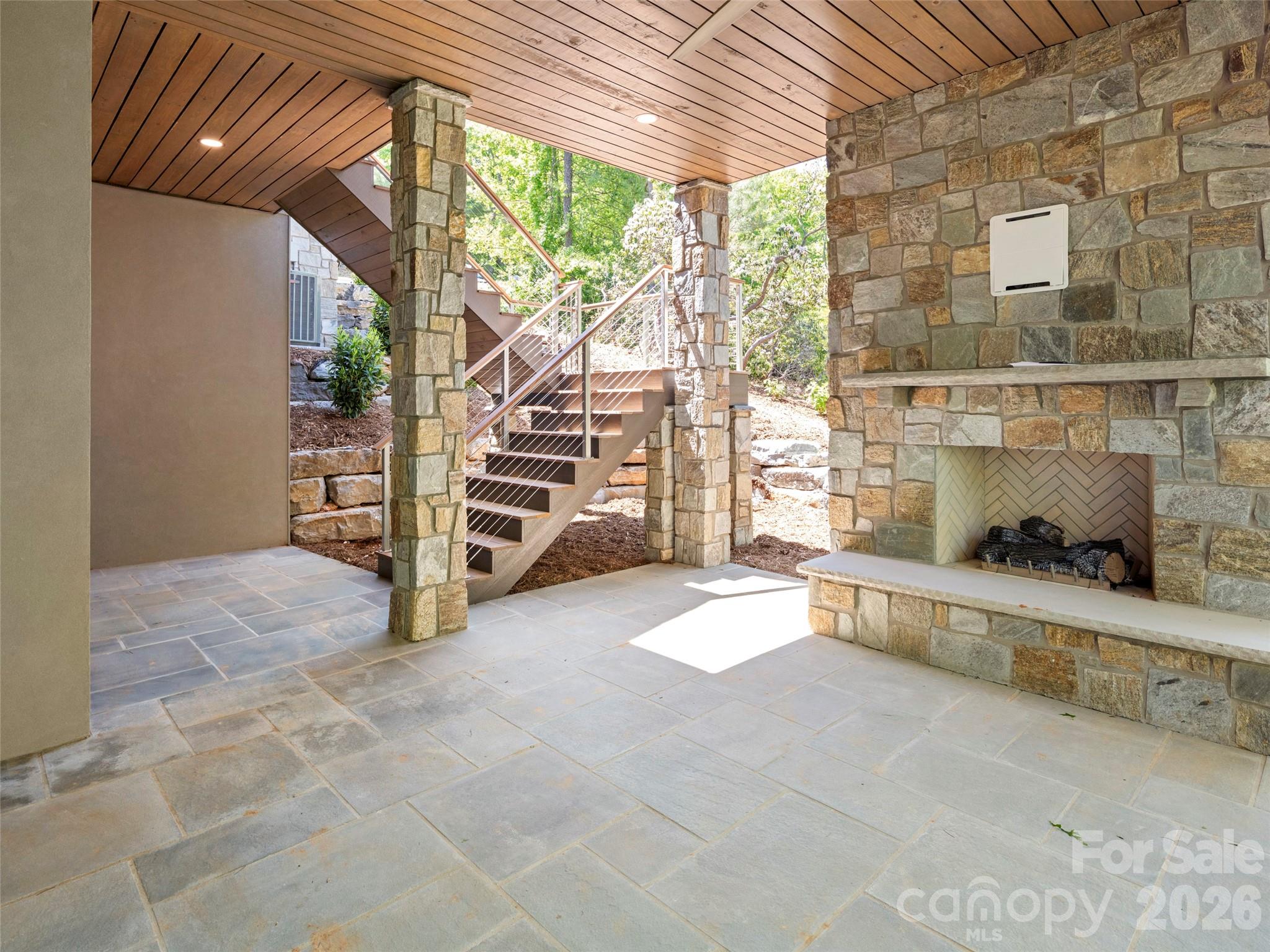 87 Misty Valley Parkway Property Photo 45