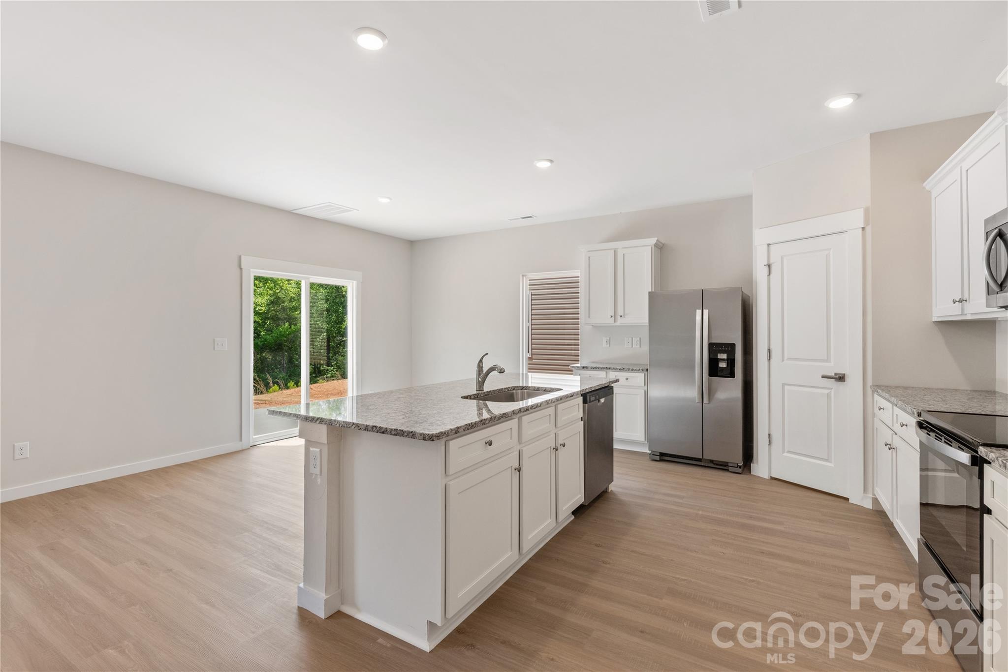 3410 Robindale Drive Property Photo 11