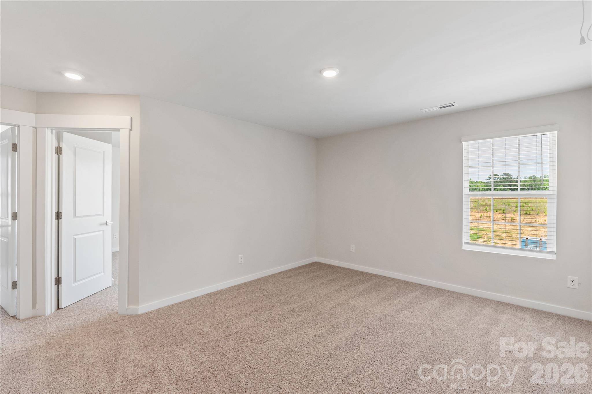 3410 Robindale Drive Property Photo 13
