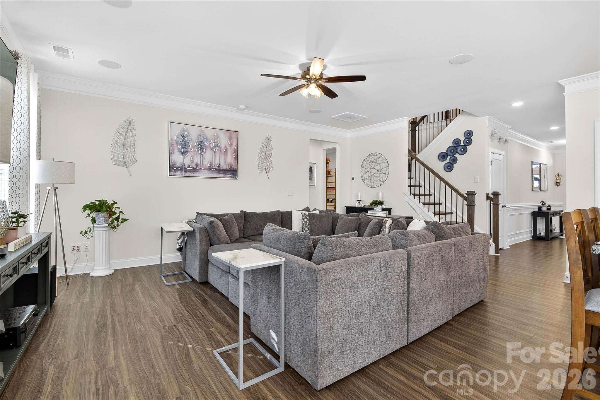 5516 Verona Road Property Photo 14