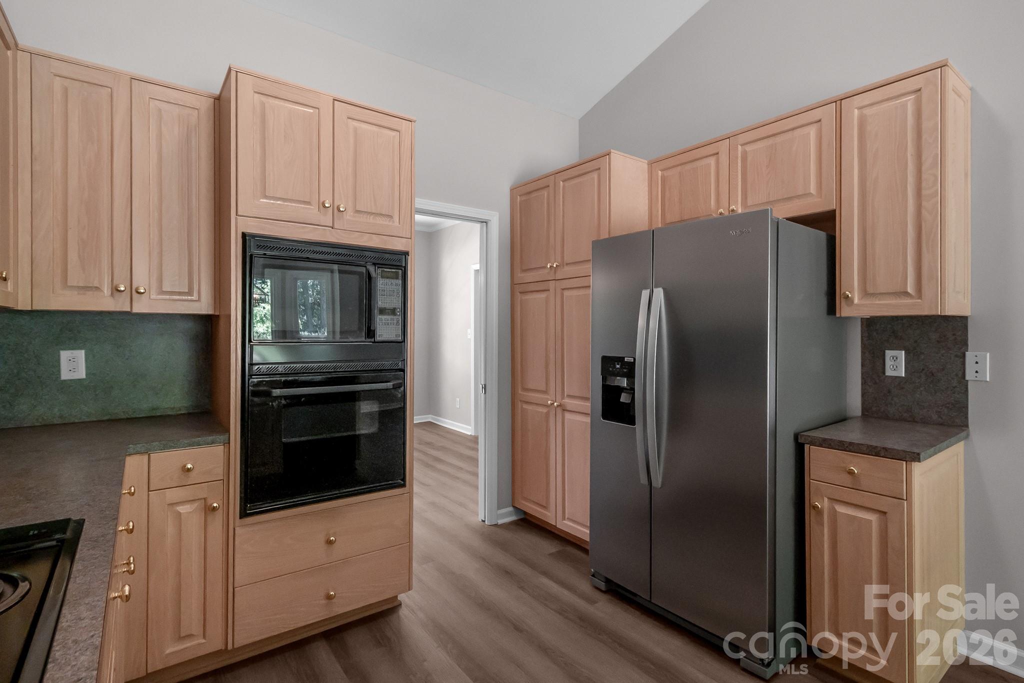 10713 Ridge Acres Road Property Photo 13