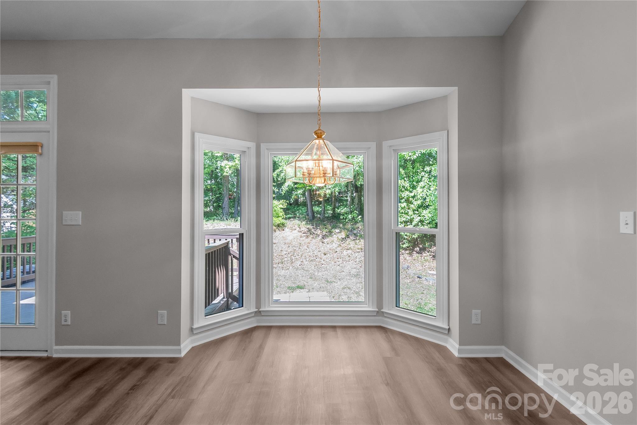 10713 Ridge Acres Road Property Photo 17