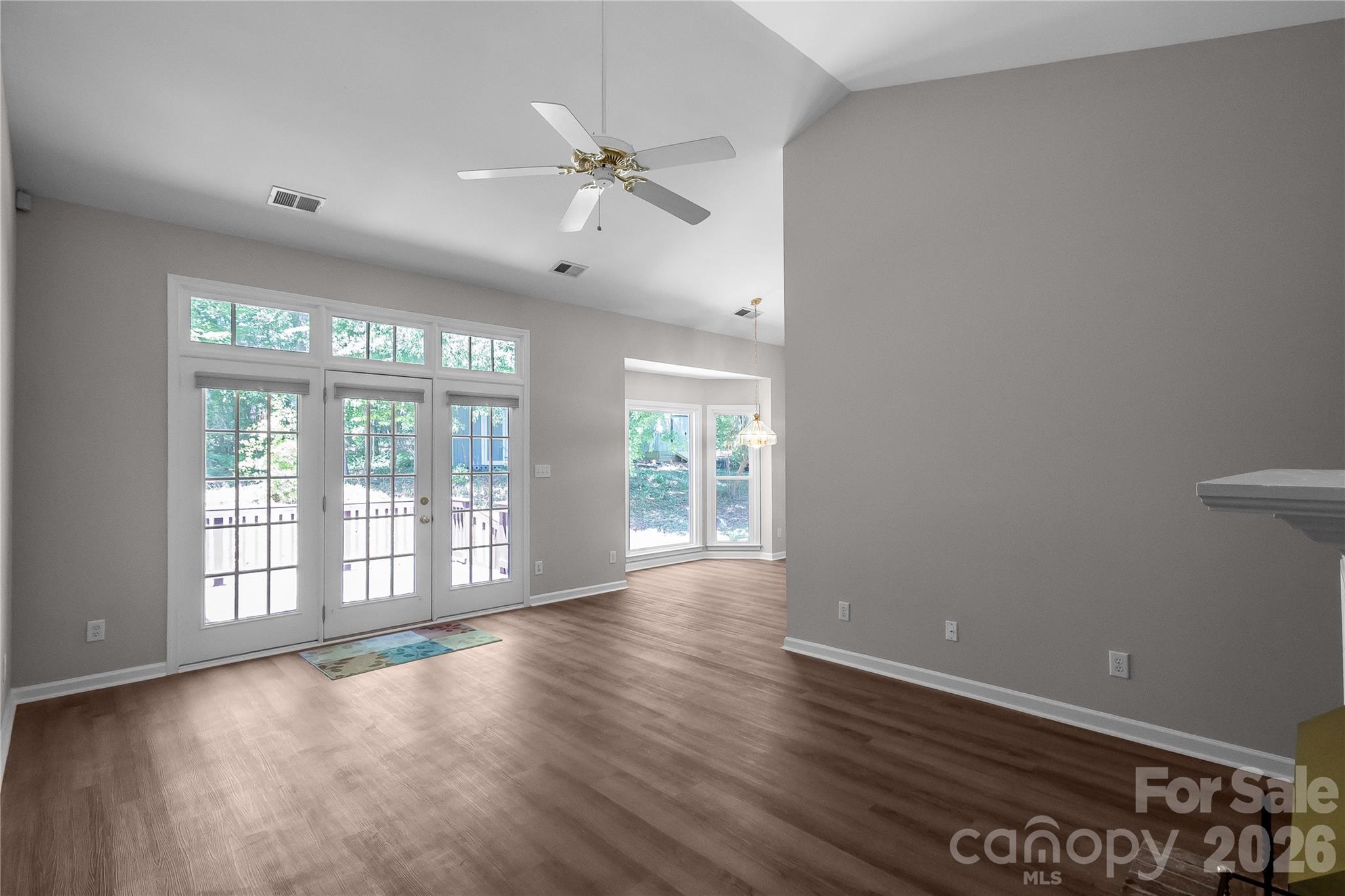 10713 Ridge Acres Road Property Photo 21