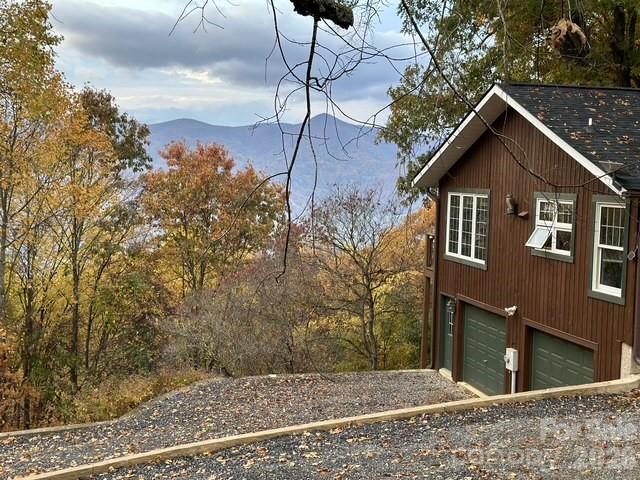 415 Treetop Lane Property Photo 41
