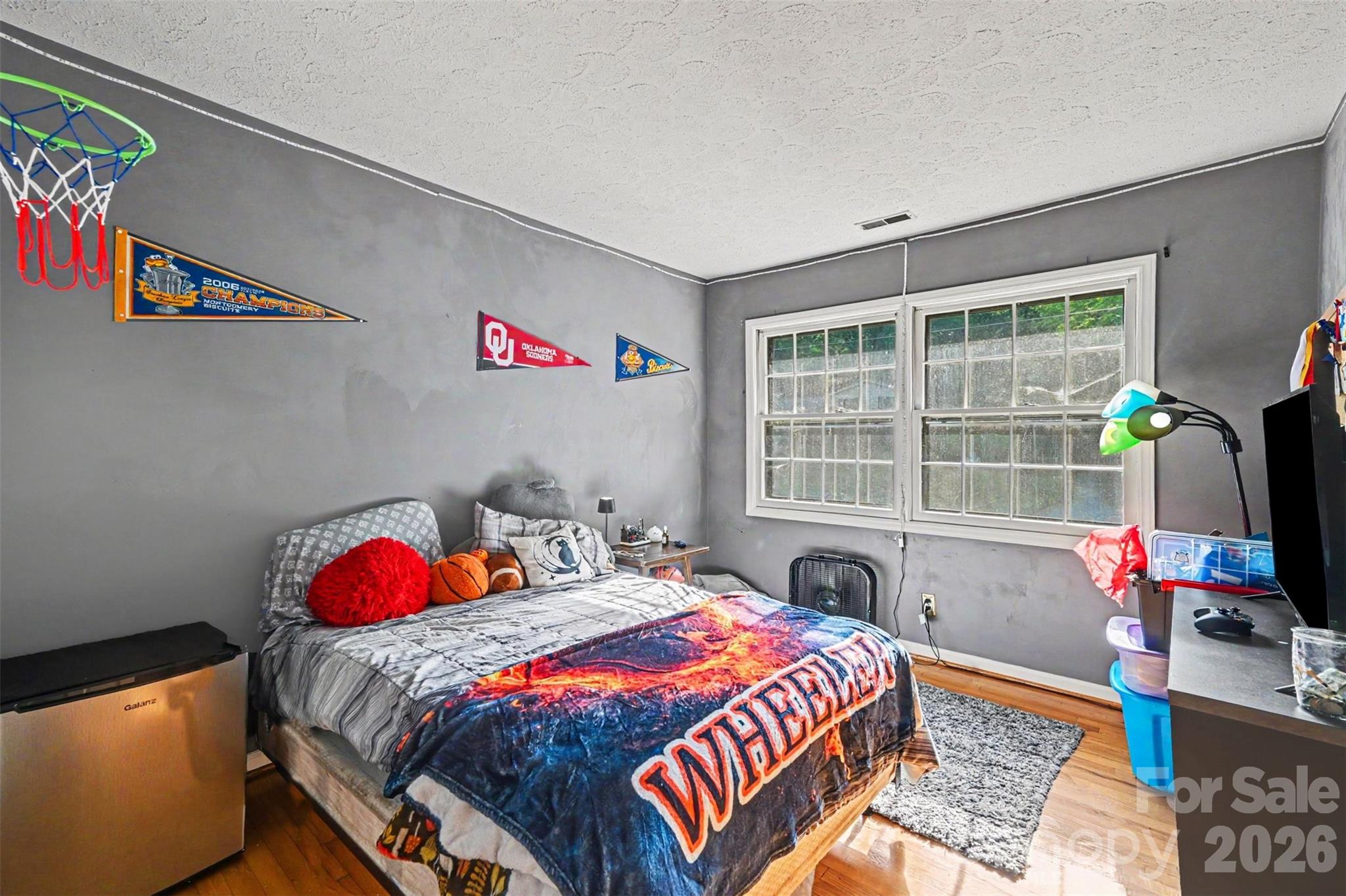 312 Windsor Drive Property Photo 28