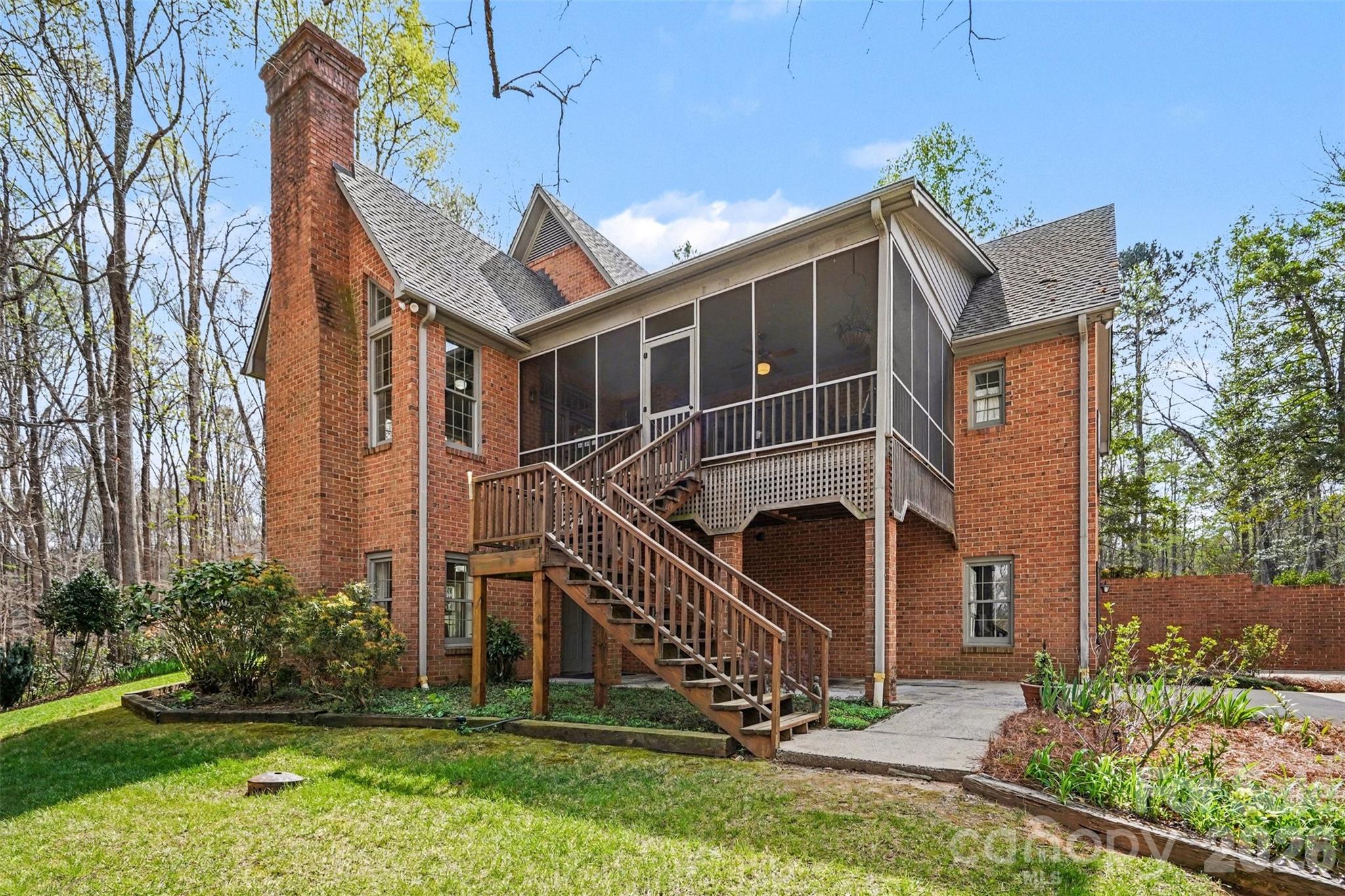 212 Deerchase Road Property Photo 35