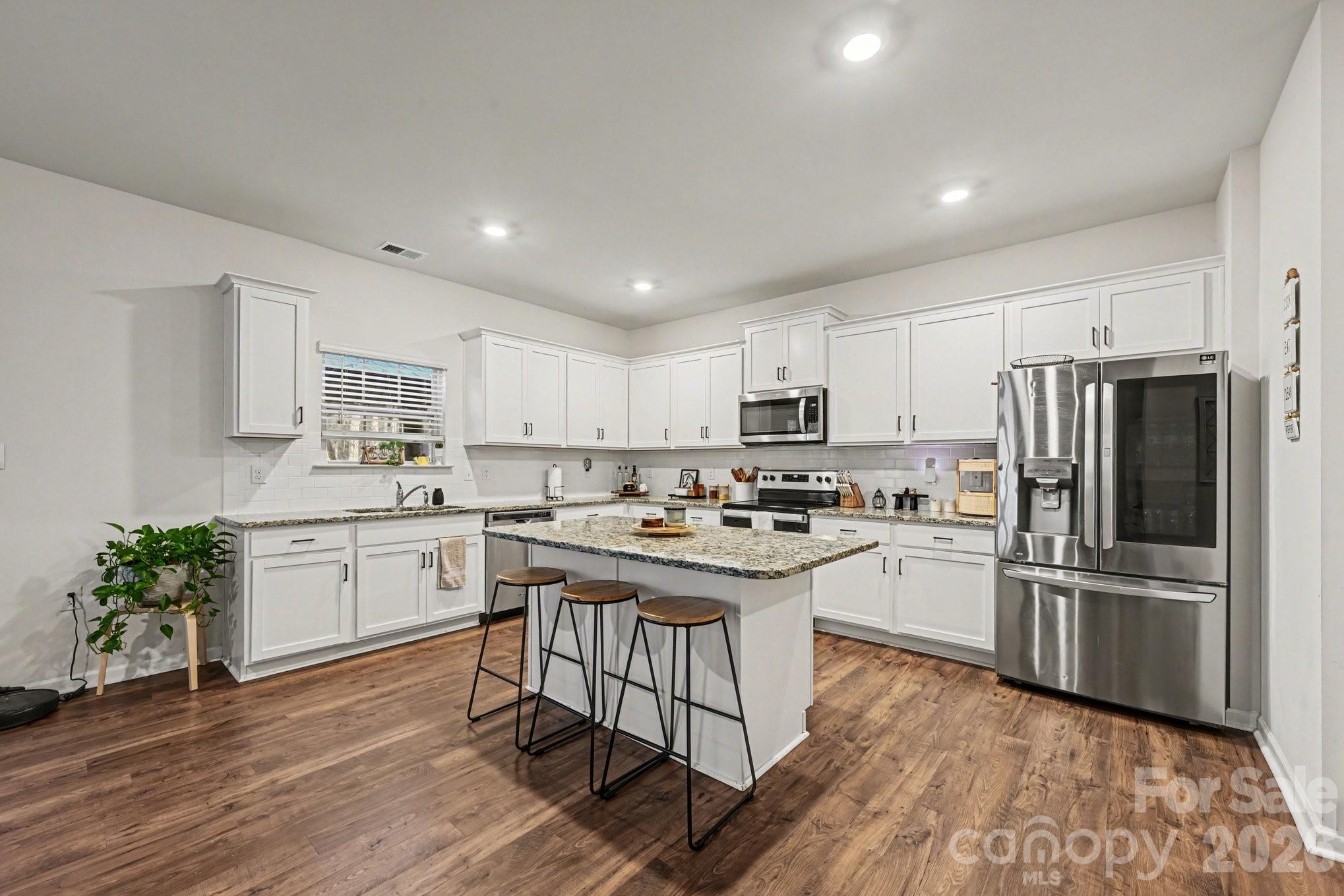664 Saddlebred Lane Property Photo 15