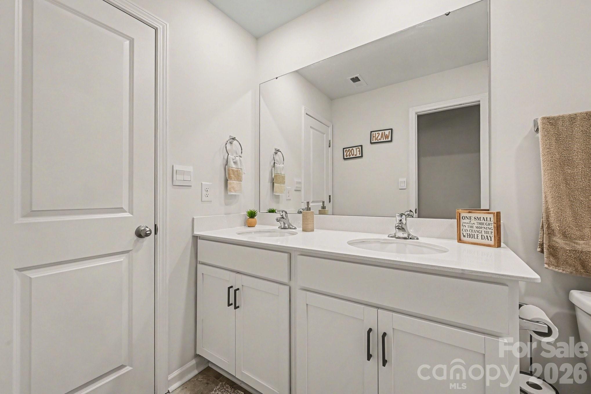 664 Saddlebred Lane Property Photo 22
