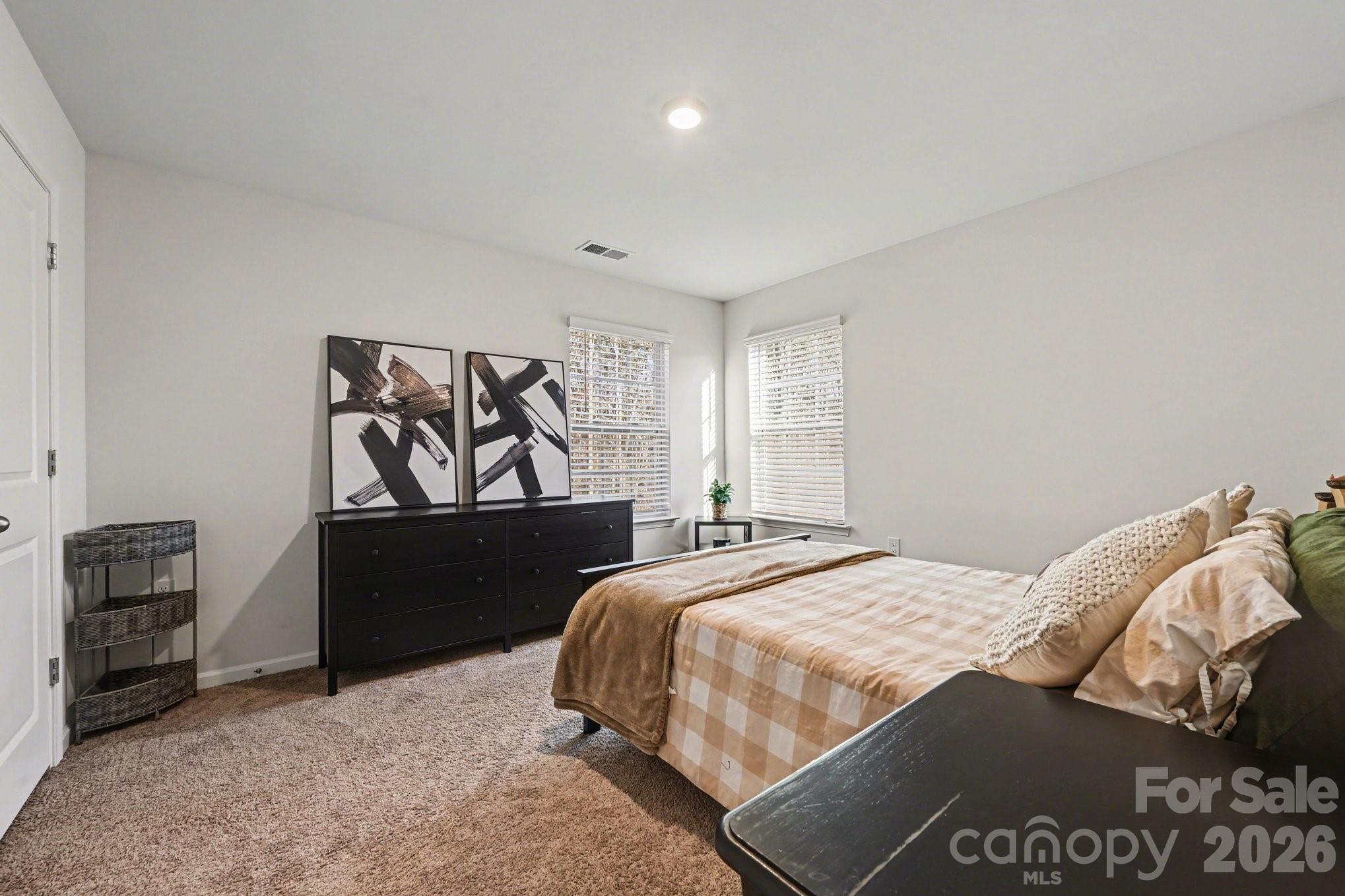 664 Saddlebred Lane Property Photo 23