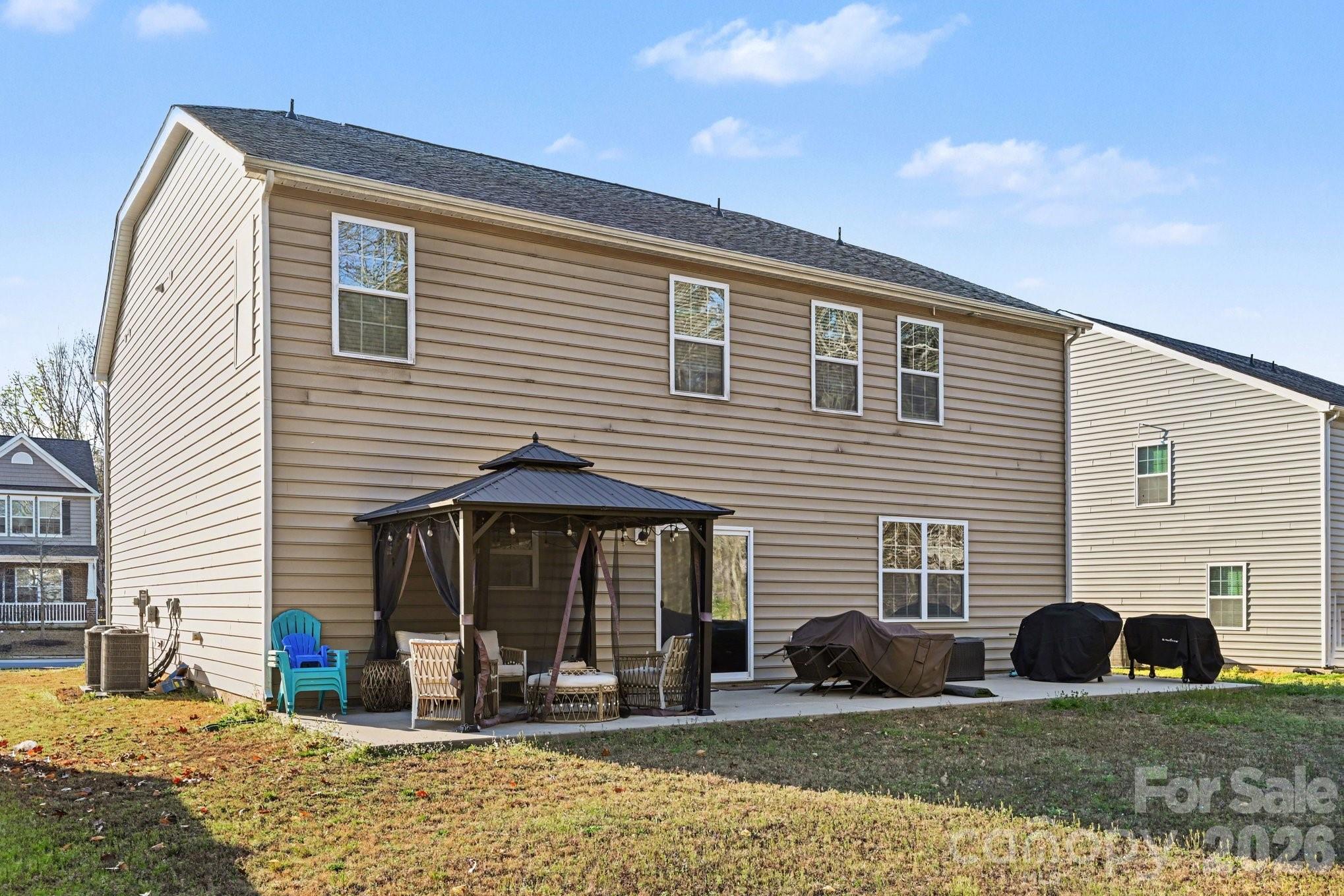 664 Saddlebred Lane Property Photo 29