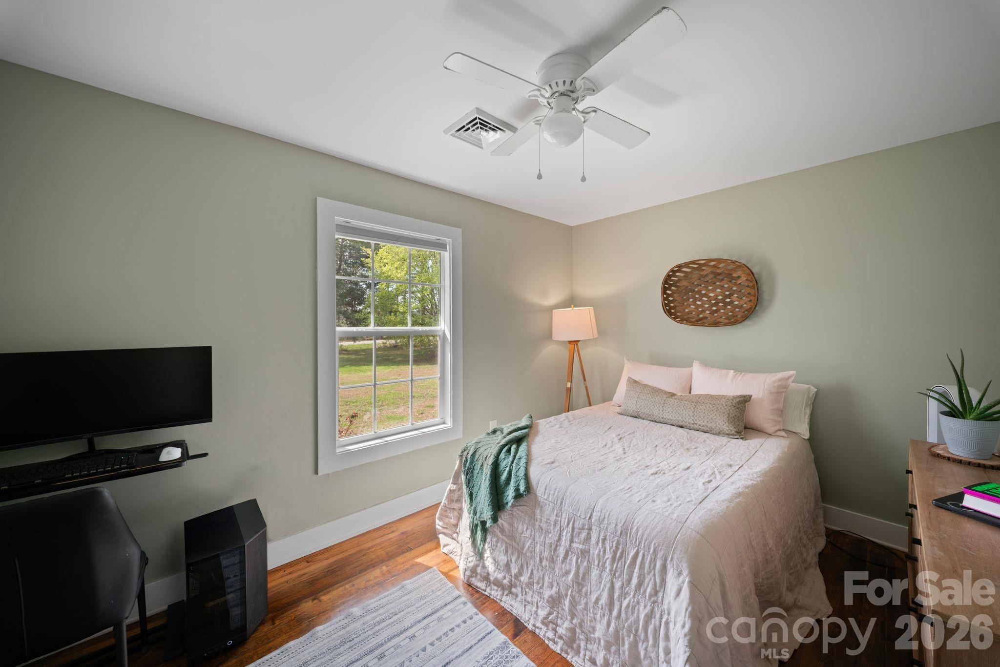 527 Floyd Blackwell Road Property Photo 23