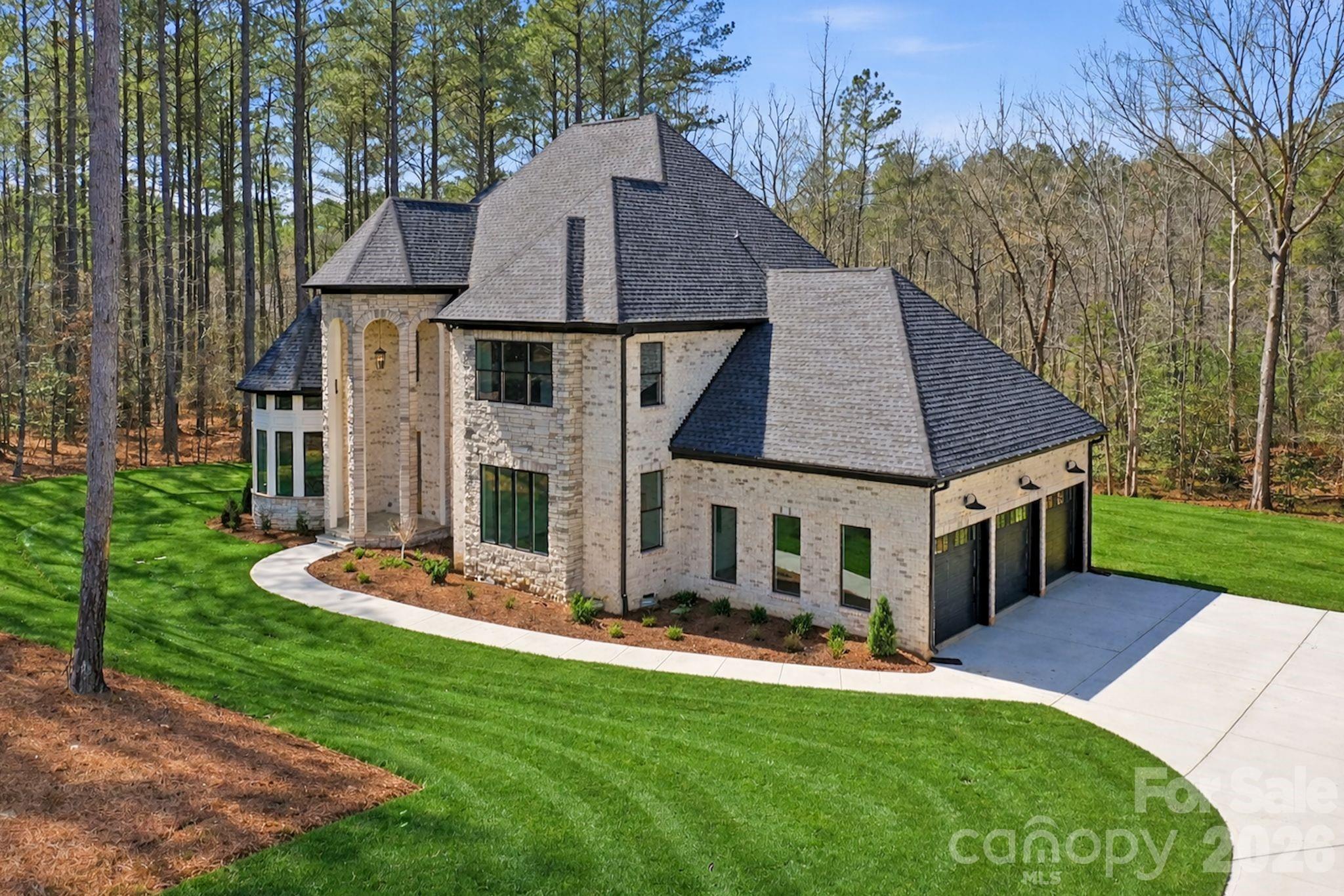 6405 Chimney Bluff Road Property Photo 2