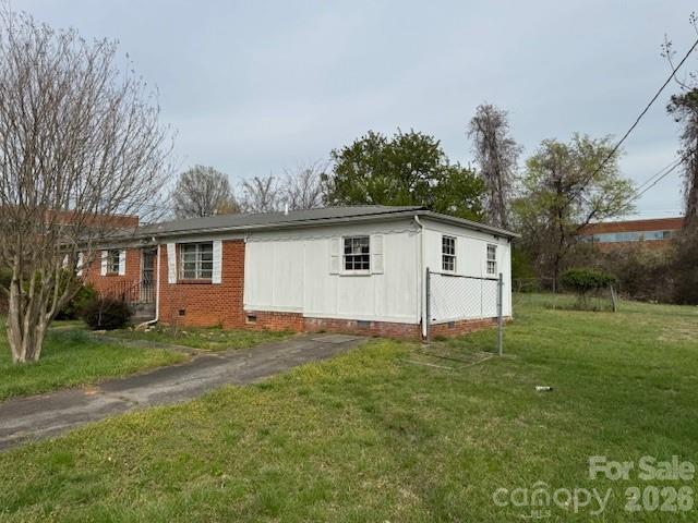408 Clark Boulevard Property Photo 2