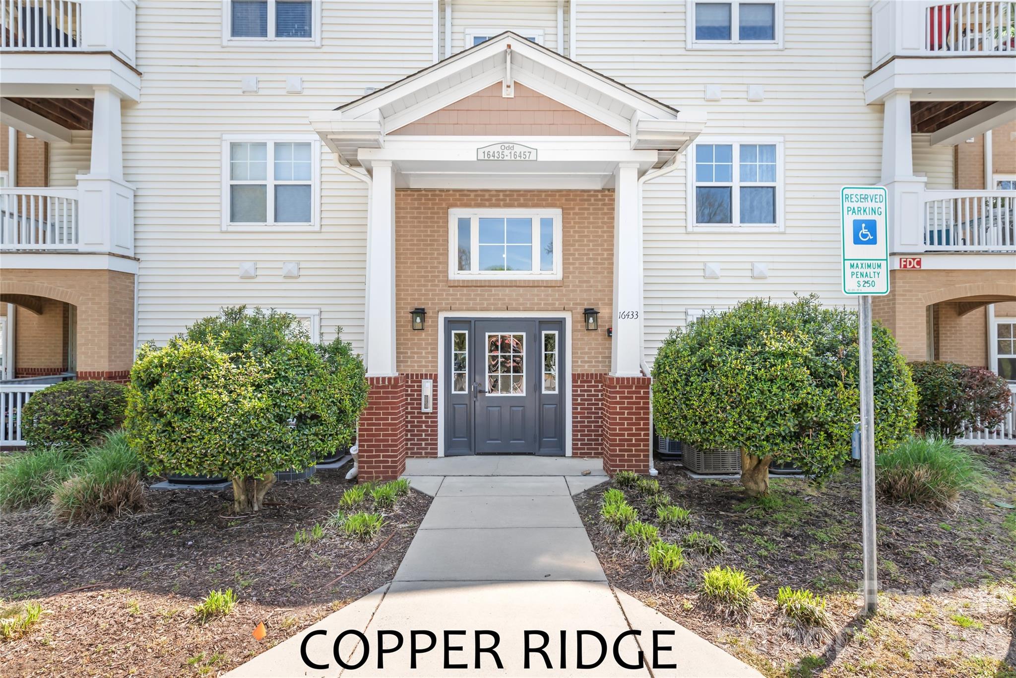 16439 Golden River Lane Property Photo 1