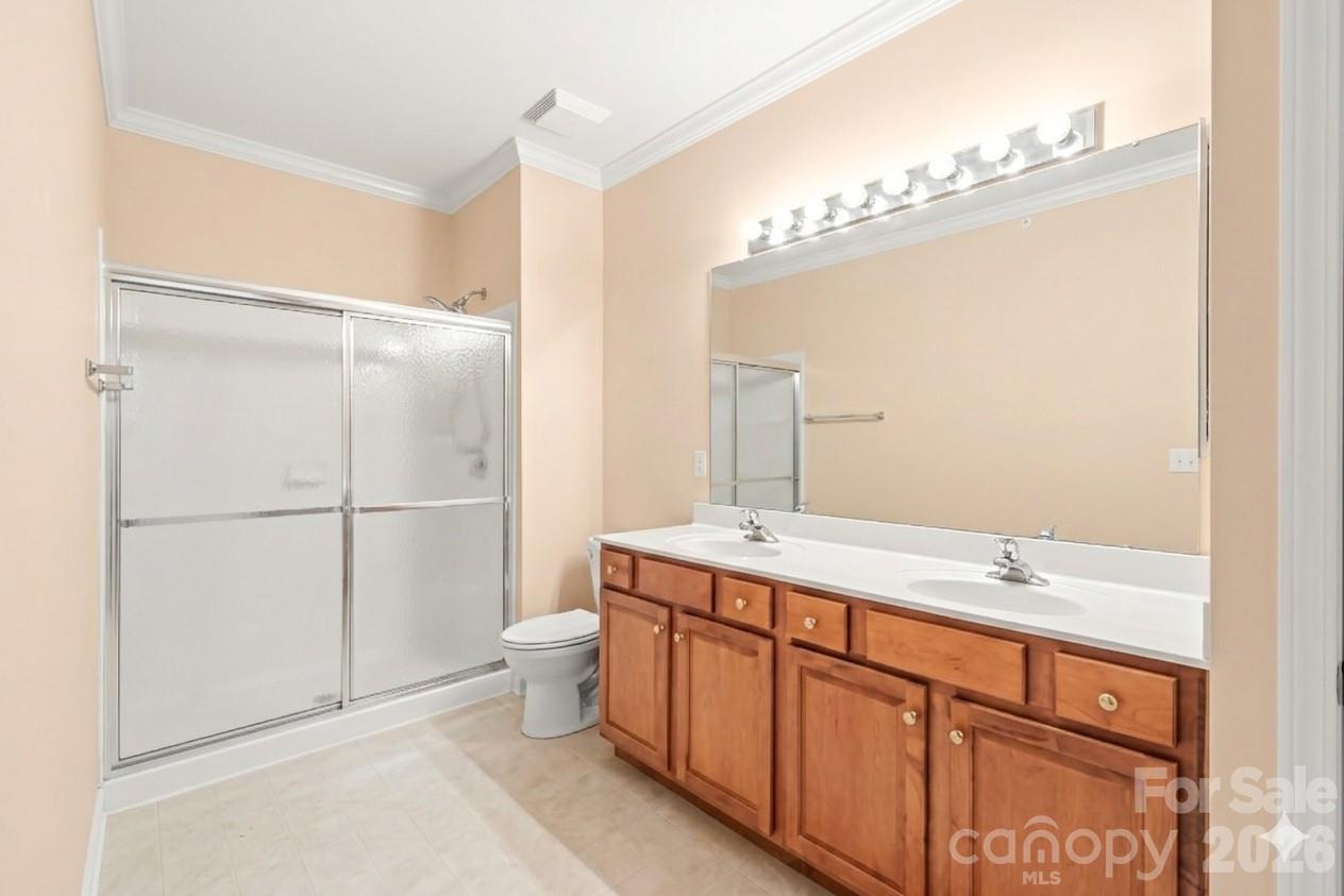 16439 Golden River Lane Property Photo 28