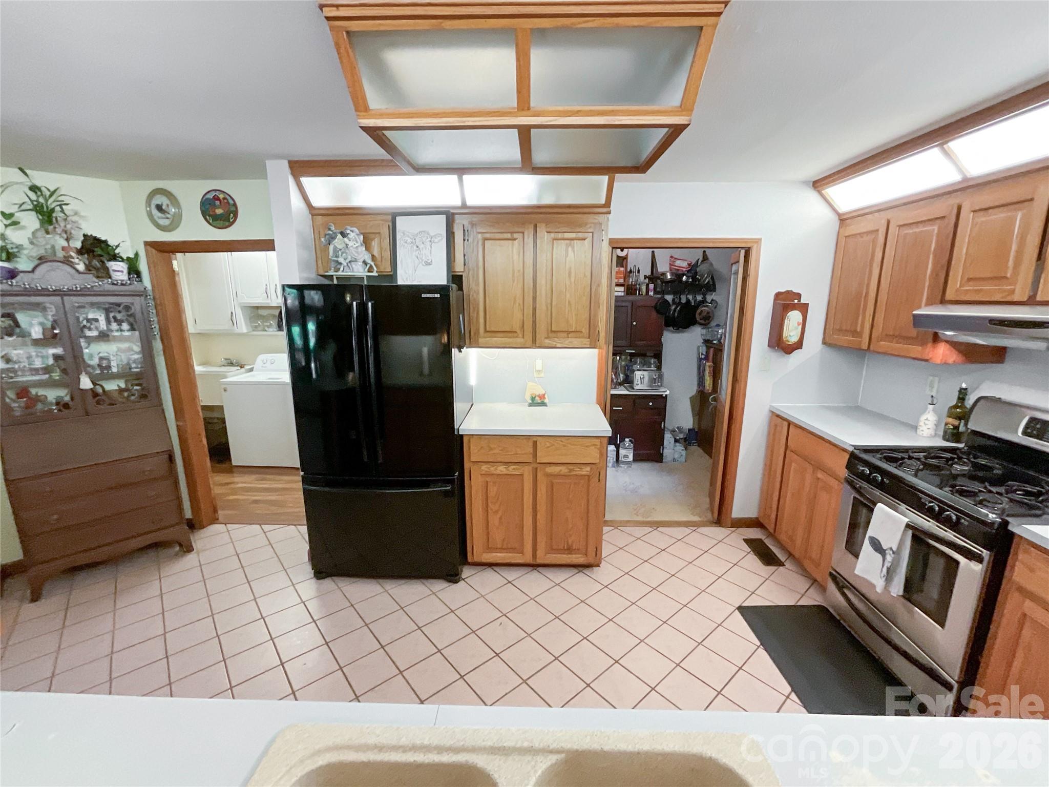 7200 Nesbit Road Property Photo 11
