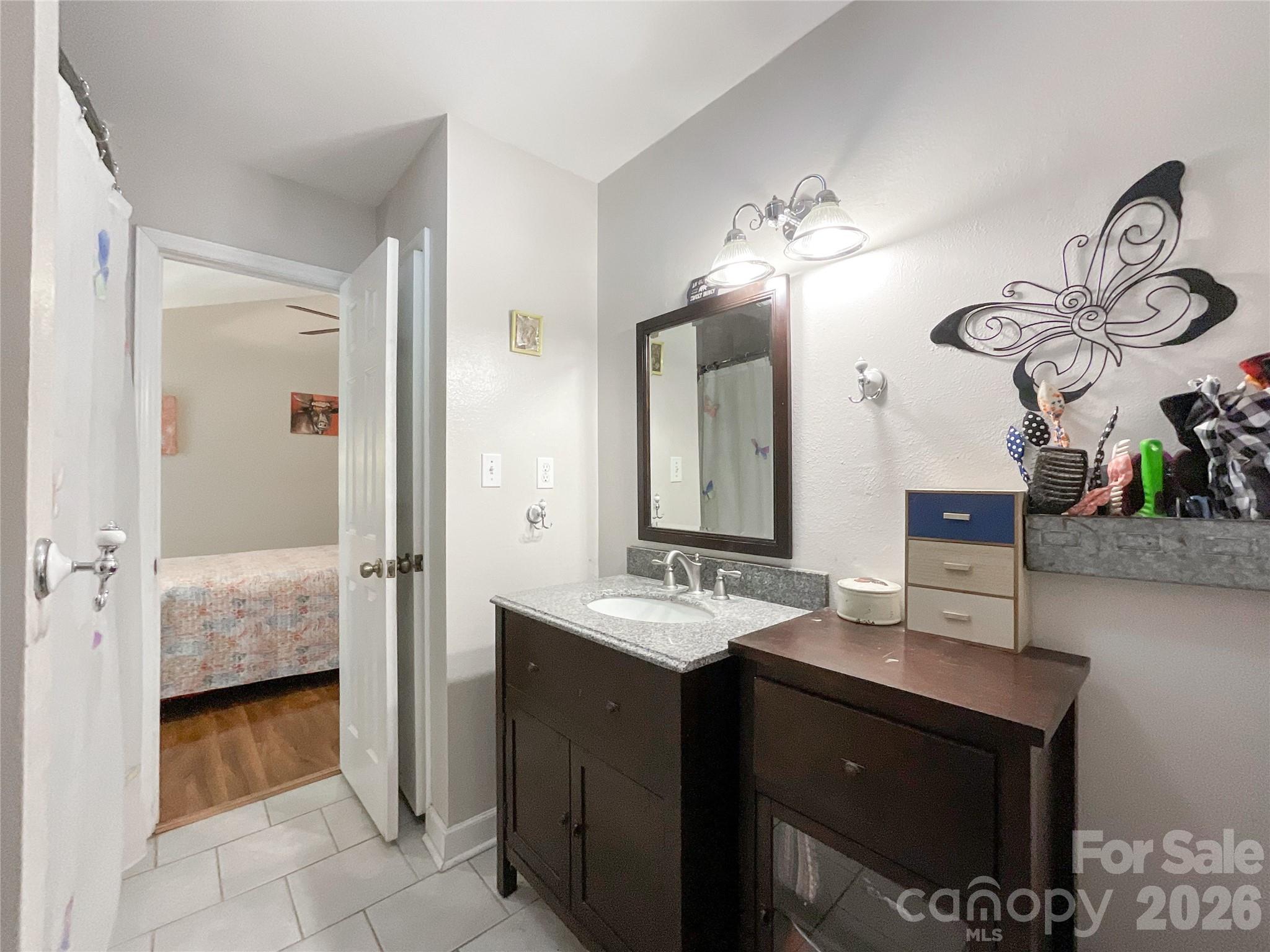 7200 Nesbit Road Property Photo 27