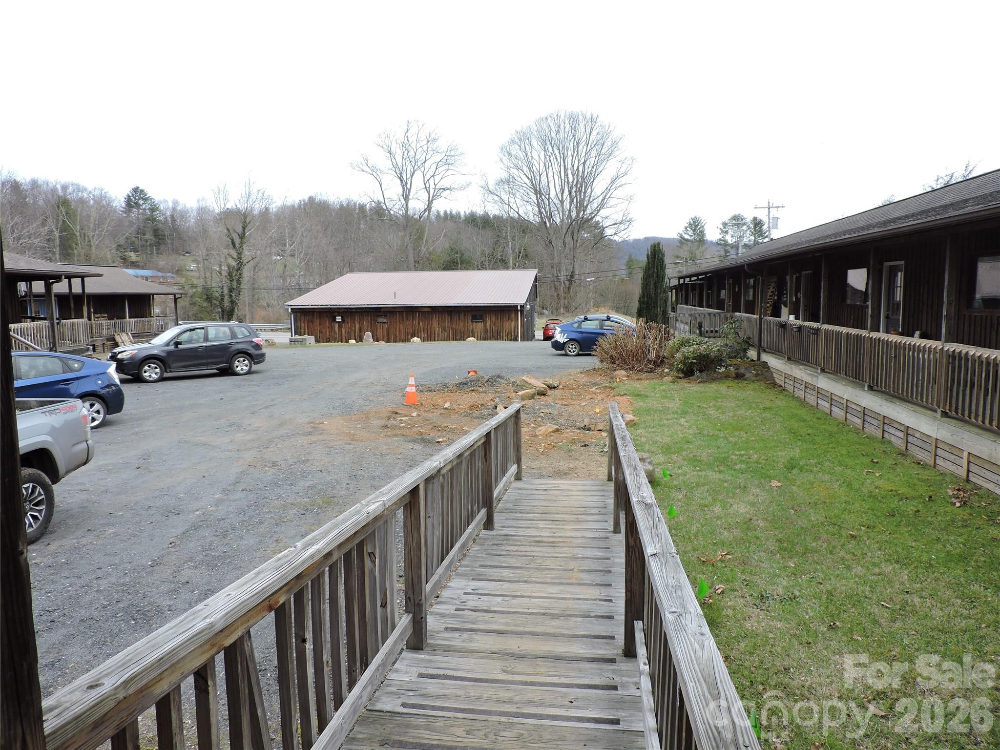4188 State Hwy 80 S Highway Property Photo 10