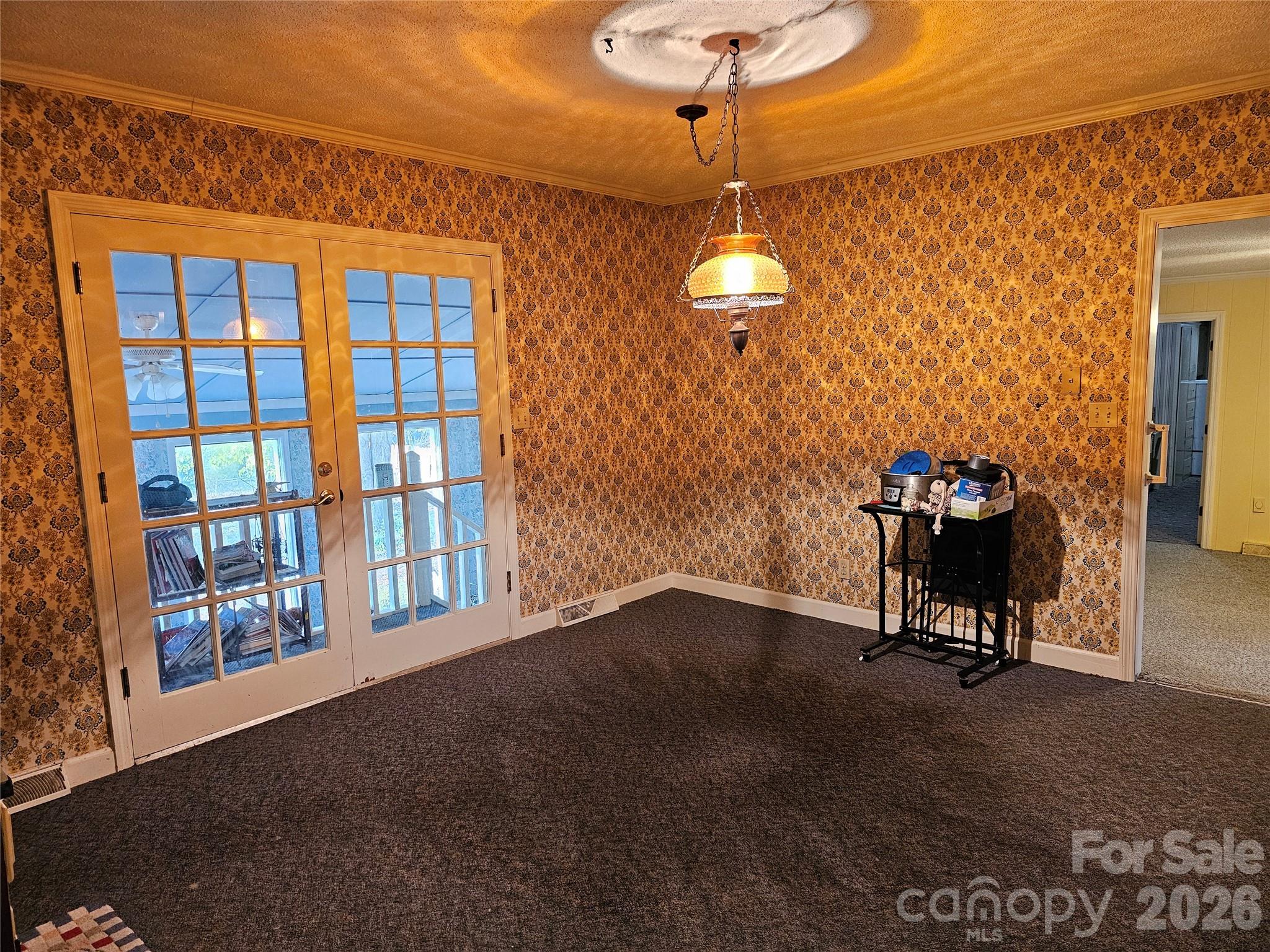 979 Suttle Road Property Photo 8