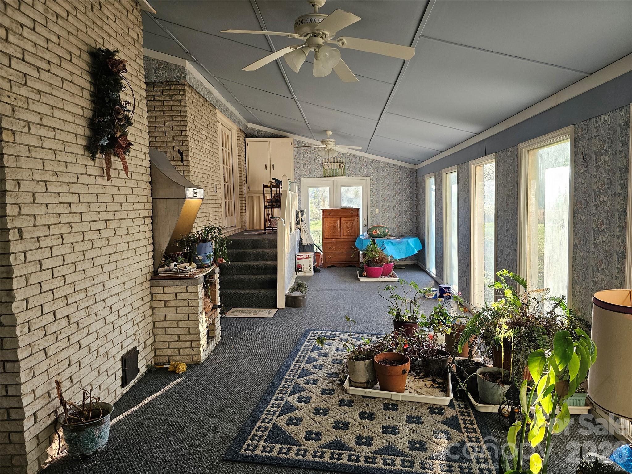 979 Suttle Road Property Photo 14