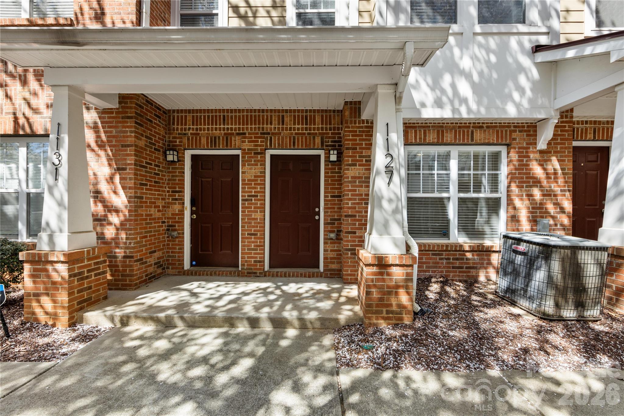 1127 Ilana Court Property Photo 4