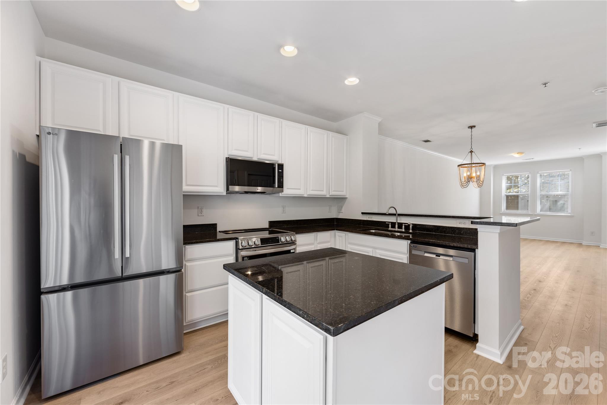 1127 Ilana Court Property Photo 13