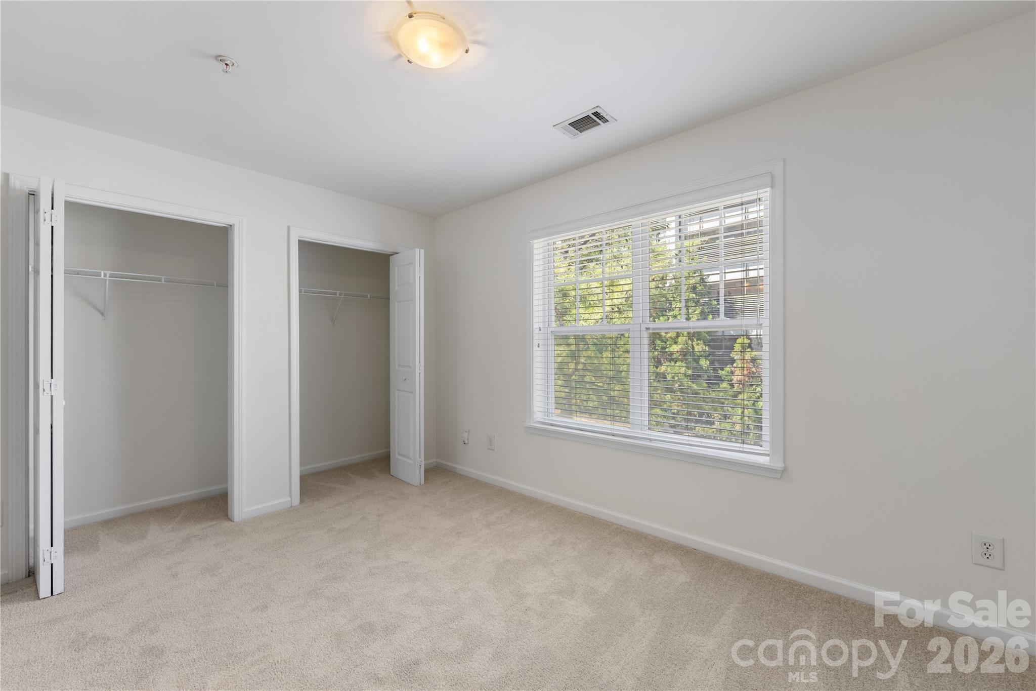 1127 Ilana Court Property Photo 23