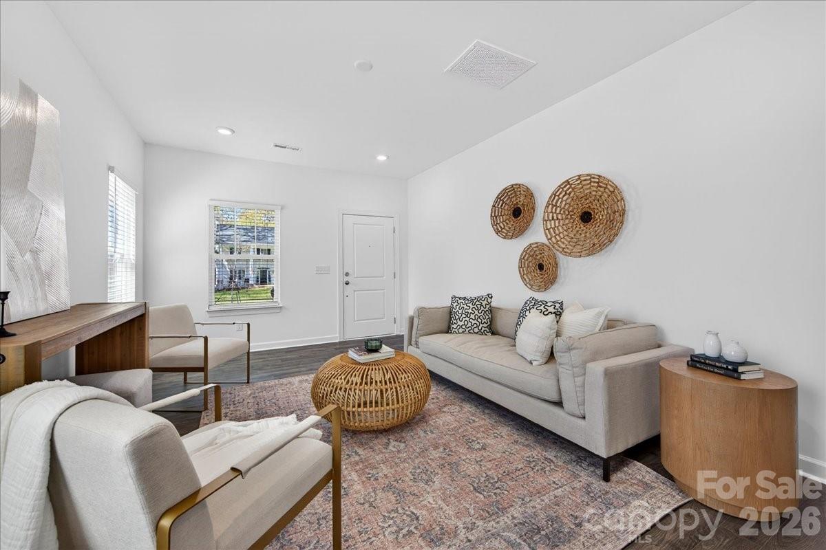 2032 Mandarin Boulevard Property Photo 9