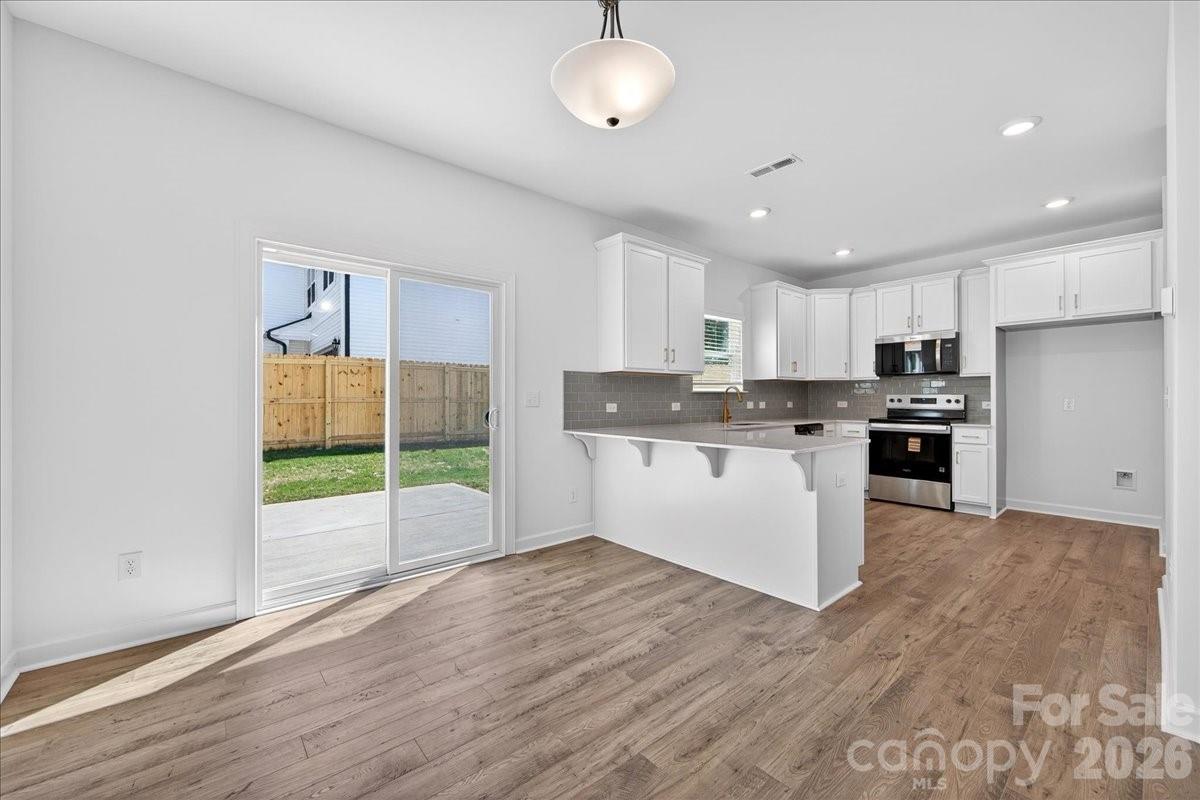 2032 Mandarin Boulevard Property Photo 11