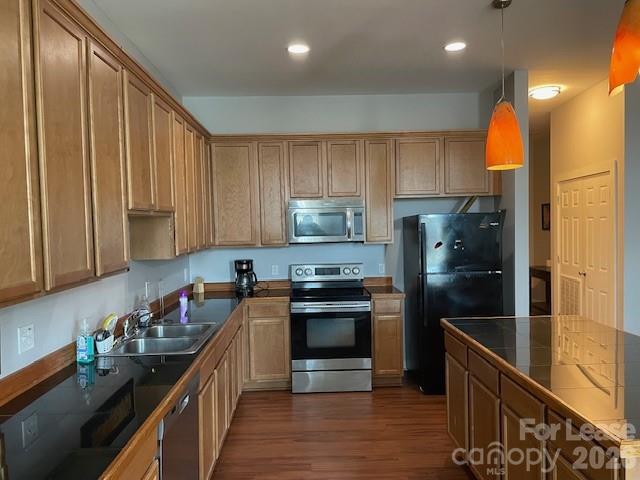141 W Main Avenue Property Photo 6