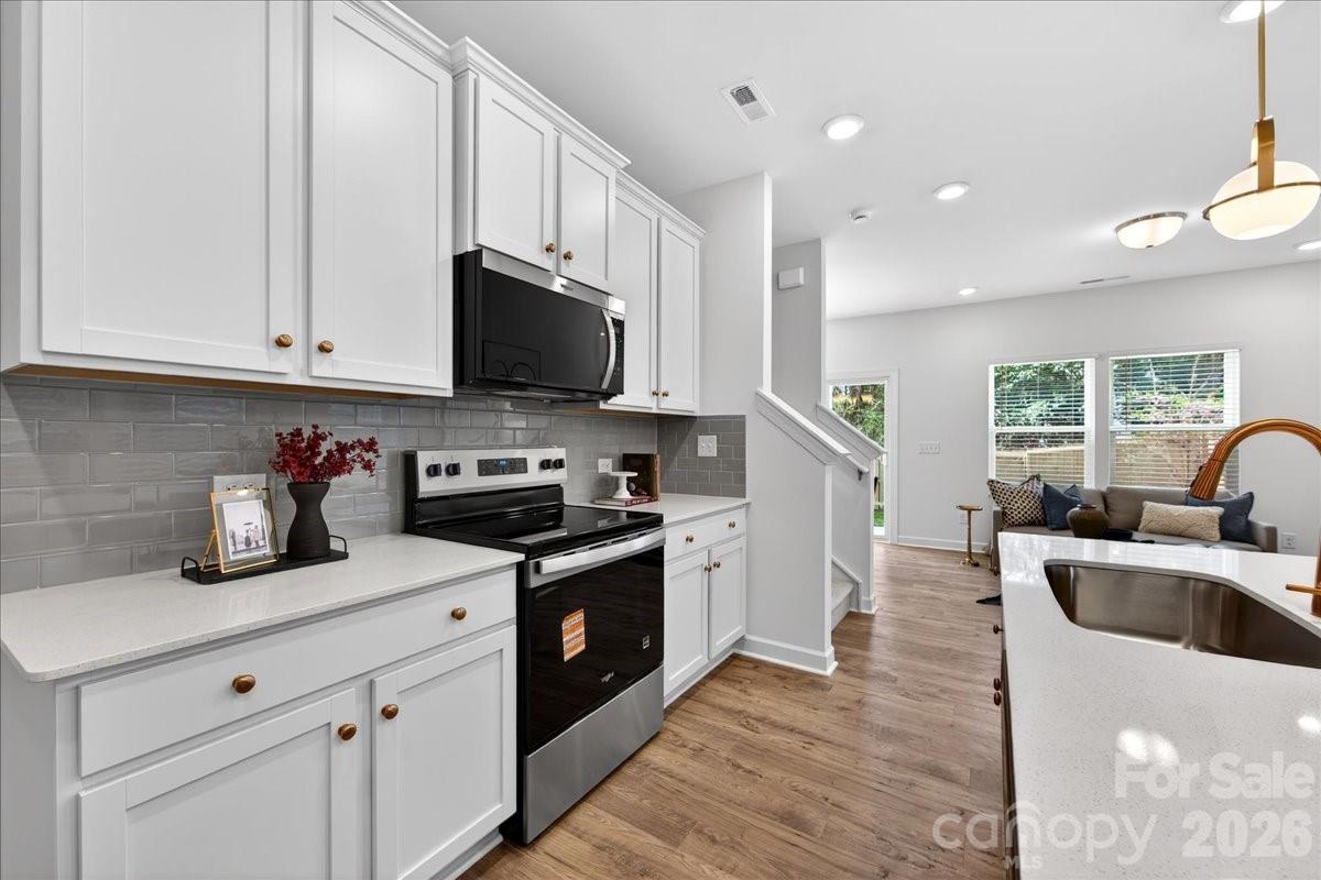 1428 Anderson Street Property Photo 7