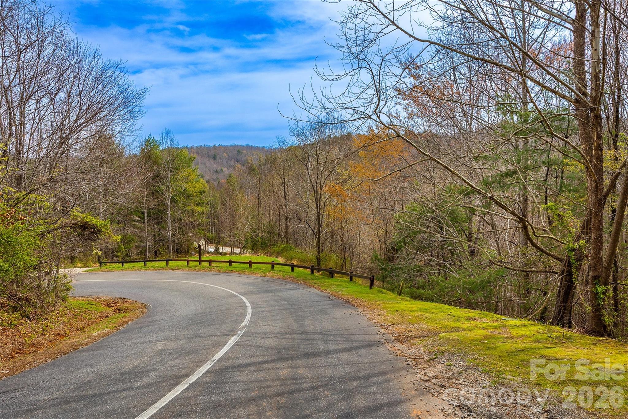 140 Johns Ridge Parkway 140 Property Photo 16